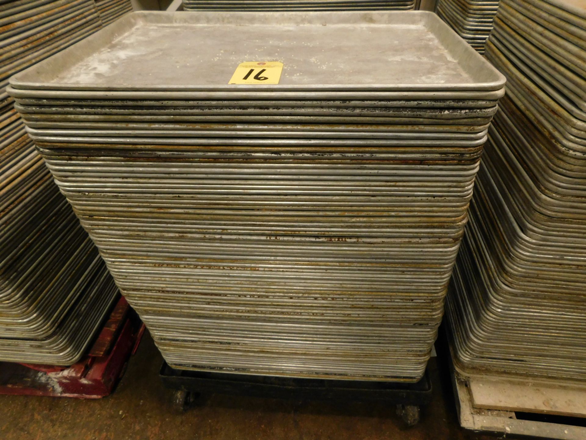 Aluminum Trays (Approx. 75)