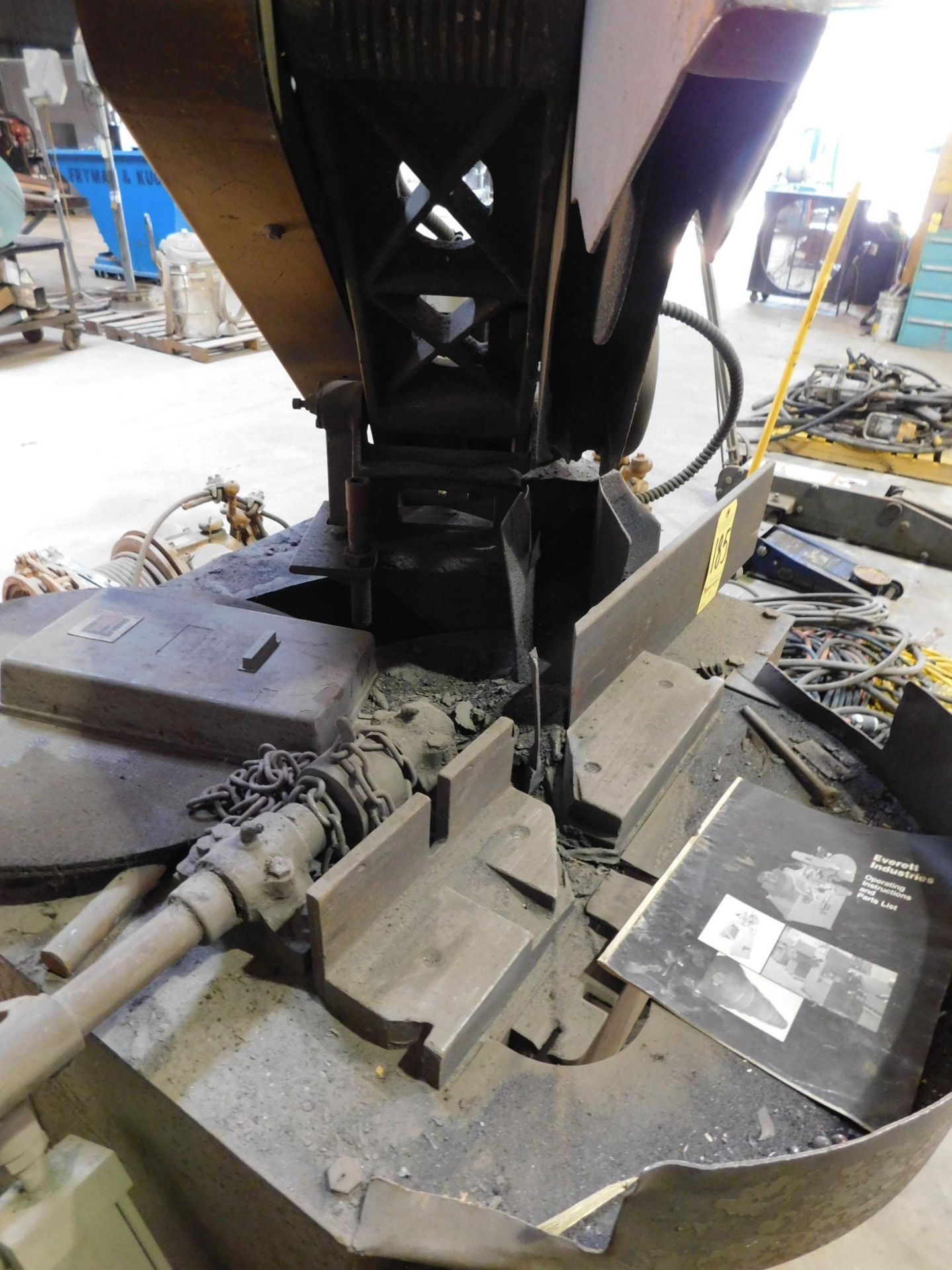 Everett Model 20AA22 Abrasive Cut-Off Saw, SN 6206-0, Pneumatic Chain Vise, Miter Cutting - Image 4 of 4