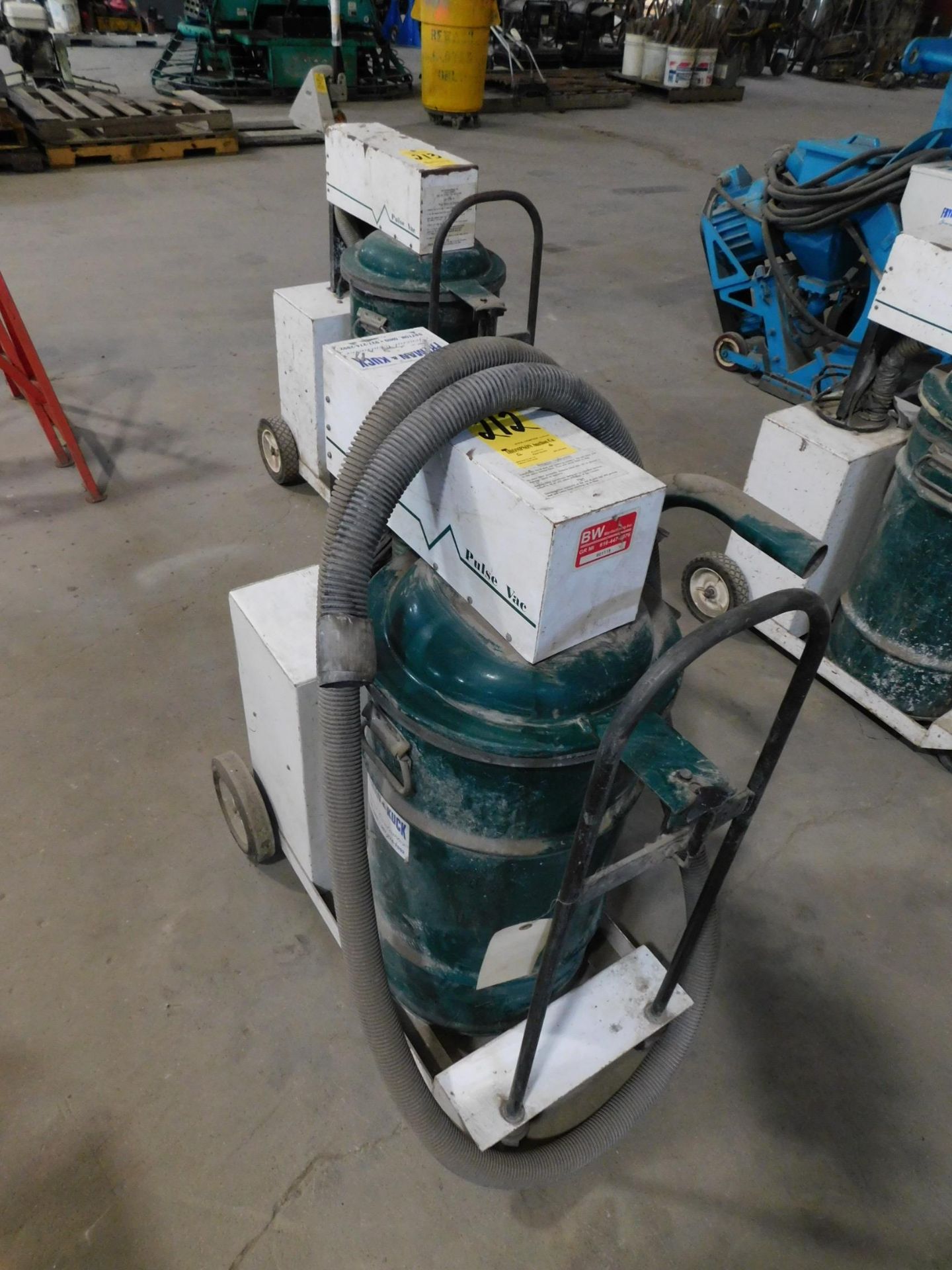 BW Mfg Pulse Vac Dust Containment System