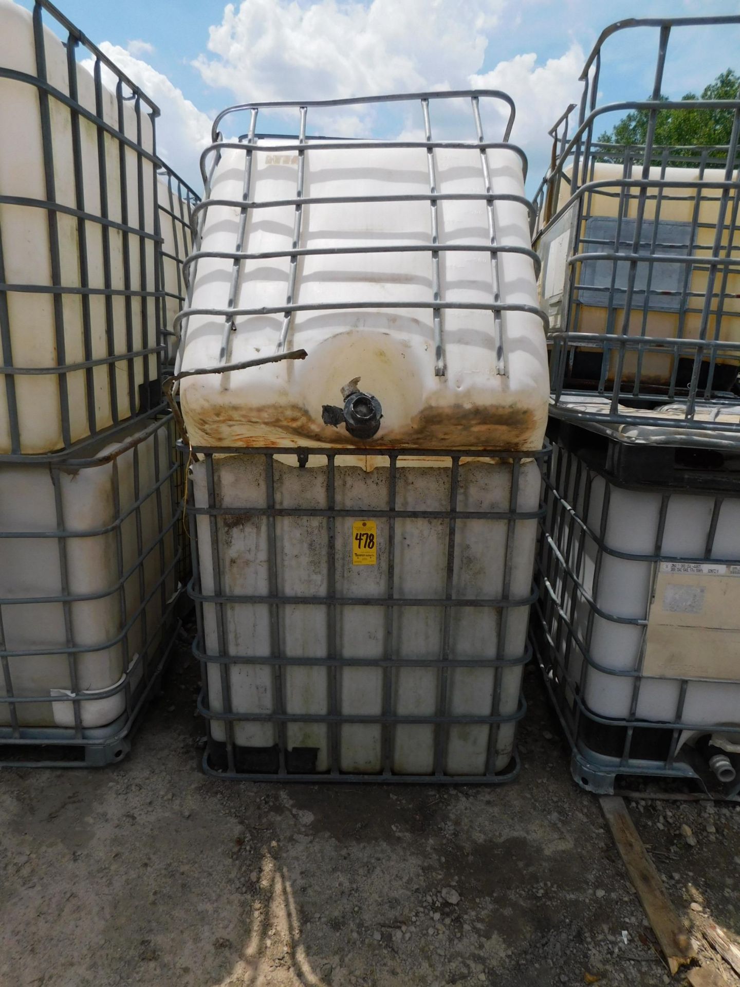 (4) Poly Storage Tanks