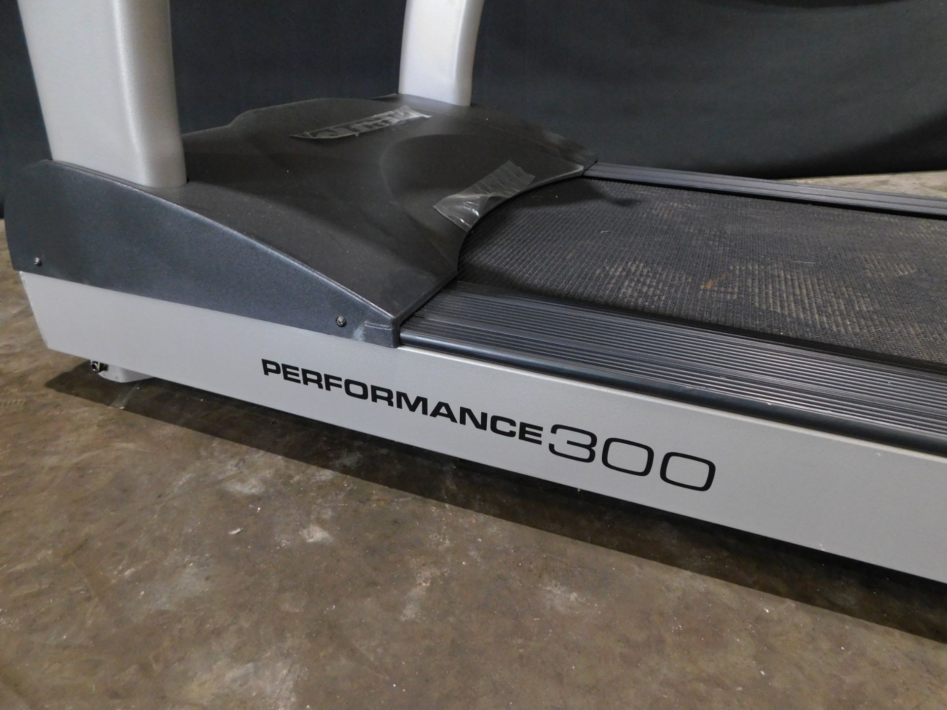 True Performance 300 Treadmill-Demonstrator Unit - Image 3 of 16