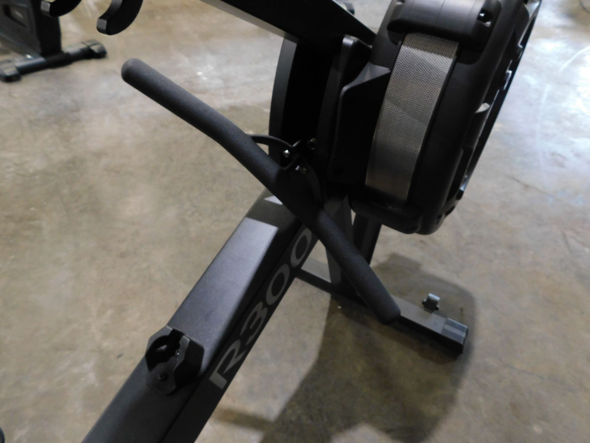 Body Solid Endurance R300 Rowing Machine-Demonstrator Model, NOTE: Broken Plastic Piece on Seat - Image 8 of 11