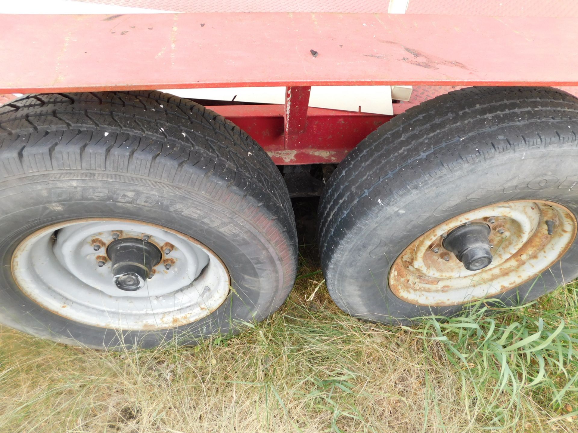 Homemade 20' Tandem Axle Equipment Trailer with Ramps, 76" Wide Treadplate Deck, 5' Ramps, VIN - Image 5 of 11