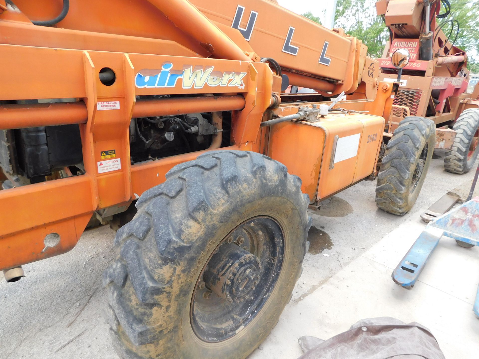 Lull Model 844C-42 Highlander Telehandler, SN 00W21P22-3489, 7,000 lb. Cap., 4 WD, Diesel, 7,695 - Image 5 of 24