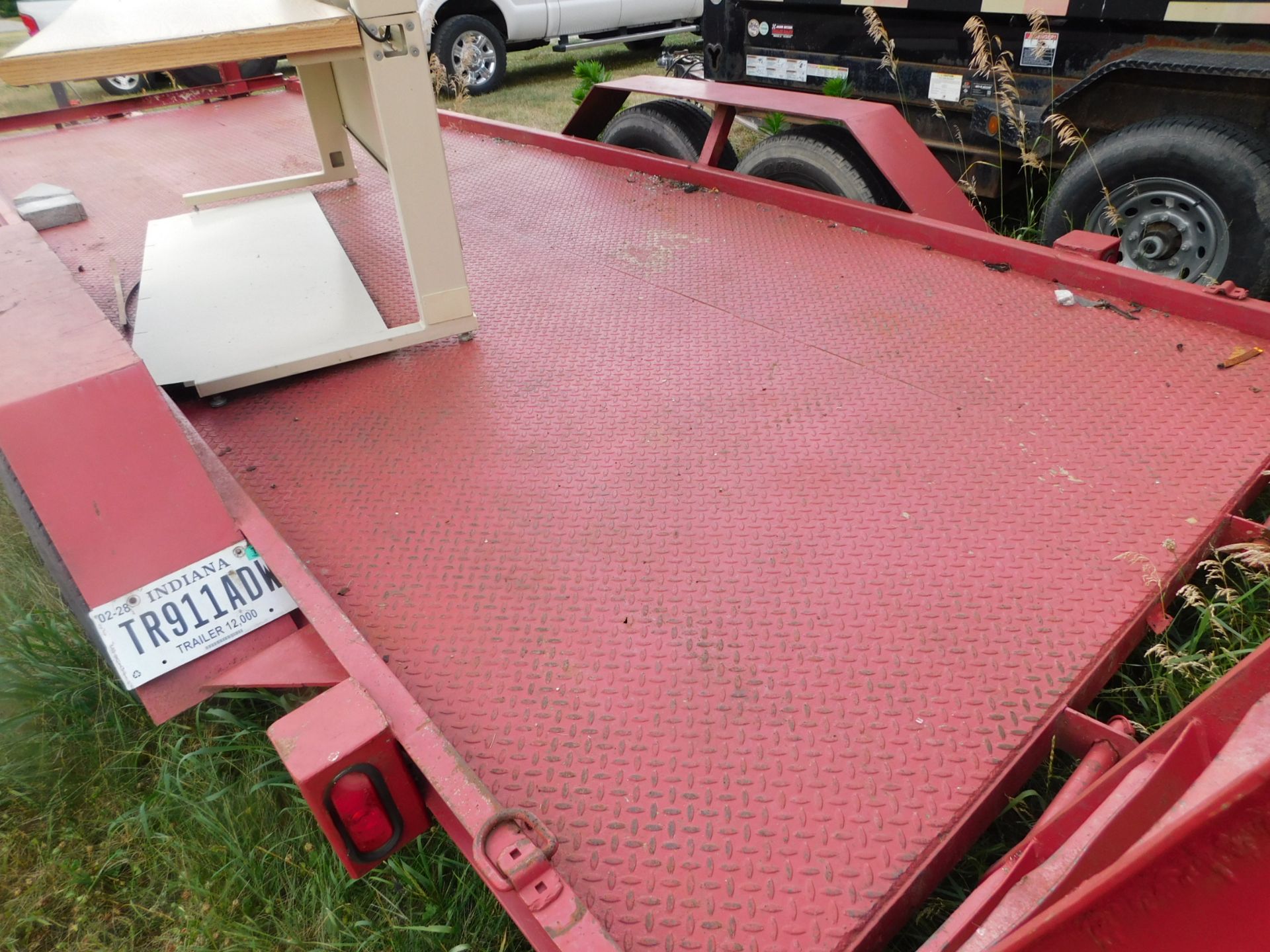 Homemade 20' Tandem Axle Equipment Trailer with Ramps, 76" Wide Treadplate Deck, 5' Ramps, VIN - Image 7 of 11