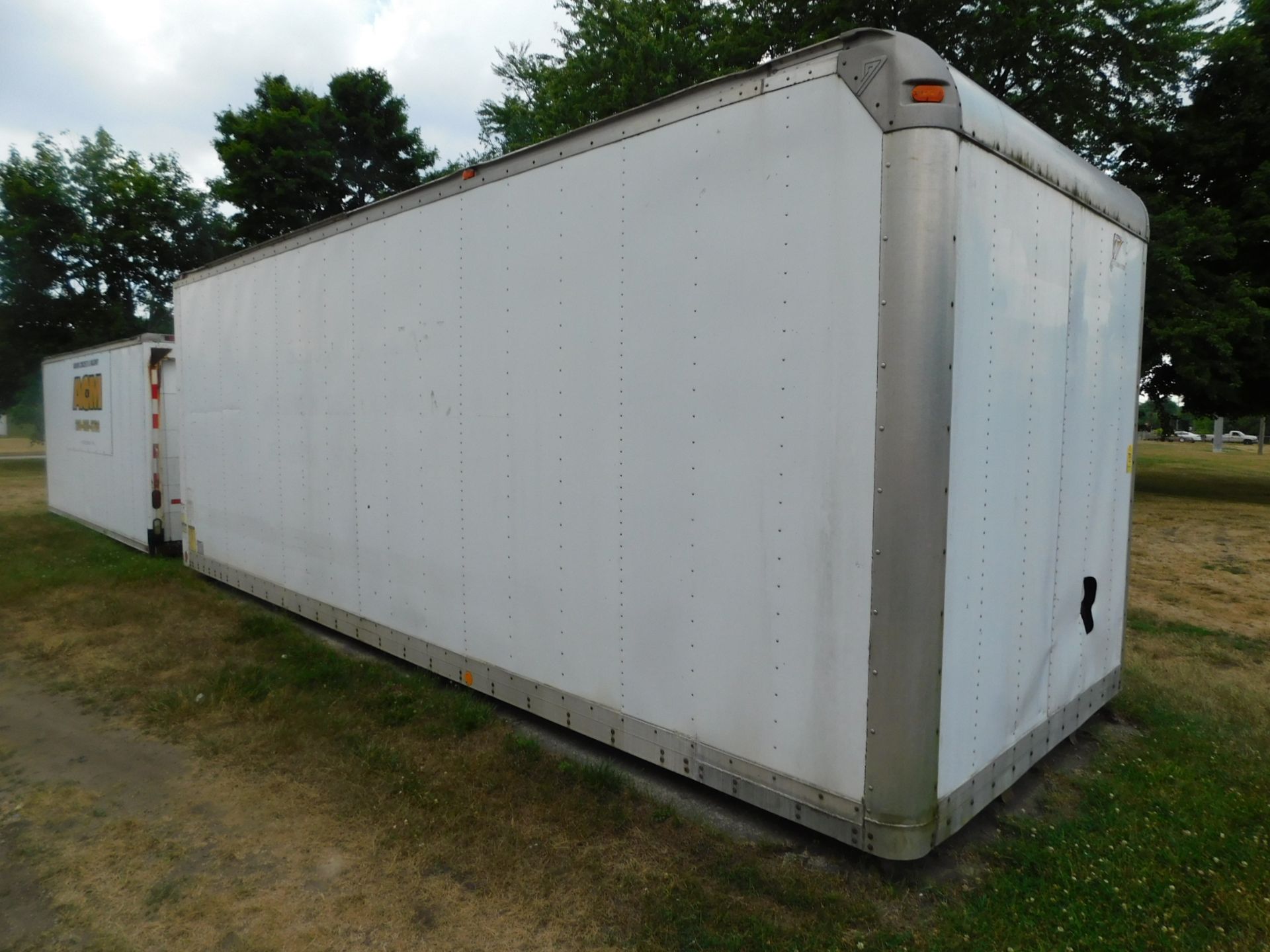 Utilimaster 24' Storage Box, 8'4" Inside Height, 8'2" W Opening - Image 3 of 7