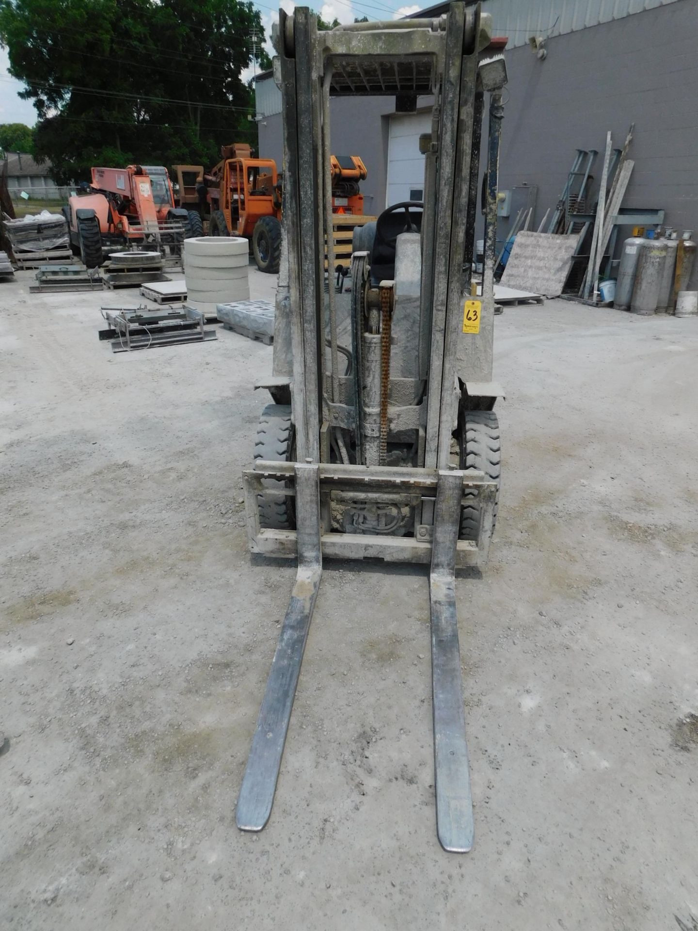 Yale Model GLP050RGEUAF086 Forklift, SN A875B28714B, 4,950 lb. Cap., LP, Solid Pneumatic Tires, 2- - Image 2 of 18