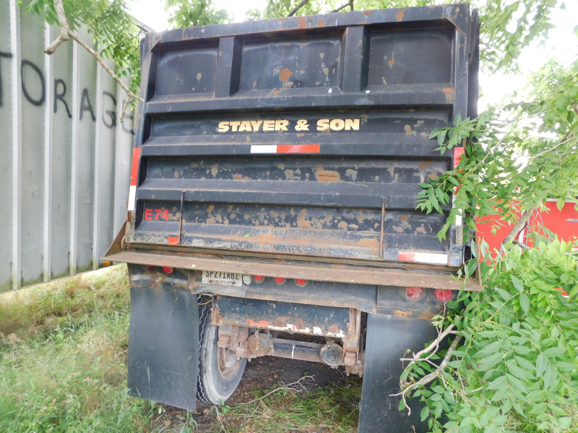 Fruehauf Tandem Axle Semi-Dump Trailer, VIN N/A, 20' Dump Bed ( NO TITLE ) - Image 3 of 17