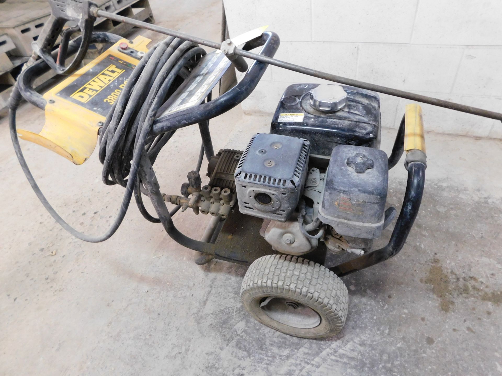 Dewalt 3800 PSI Gas-Powered Pressure Washer with Honda GX 270 Gas Engine - Image 3 of 5