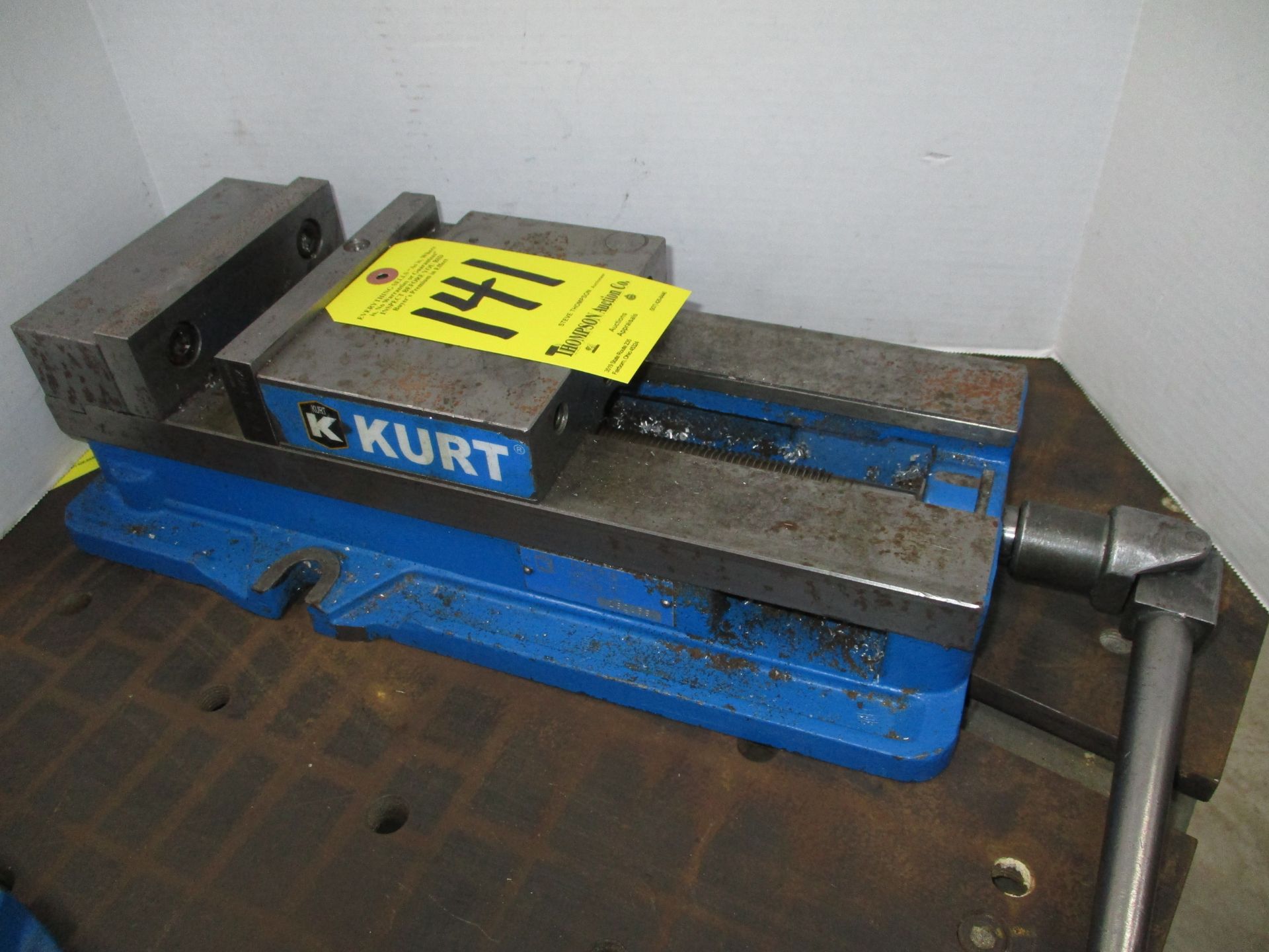 Kurt D688 6" Mill Vise