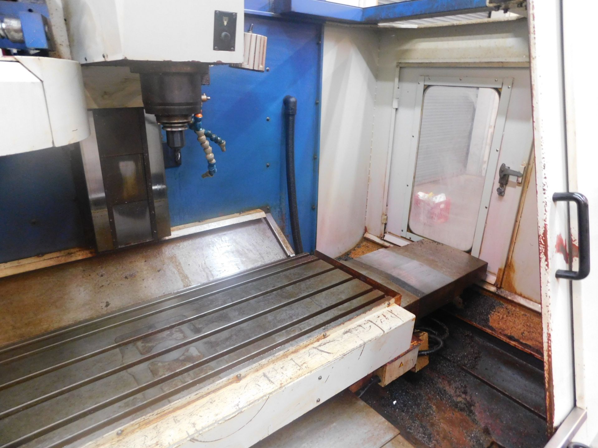 Mighty Viper Model V-950 Vertical Machining Center, SN 002167, New in 1999 with Mitsubishi Meldas 64 - Image 8 of 17
