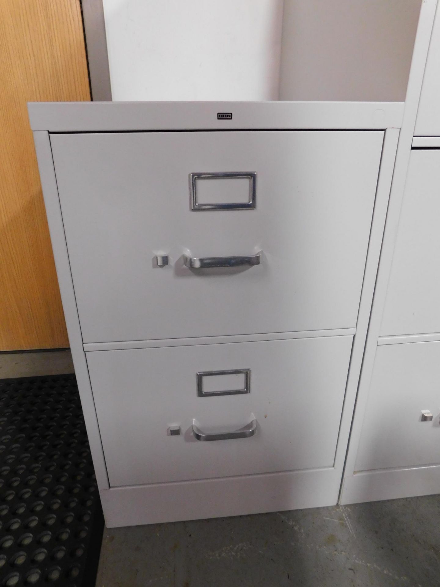 Hon 2 dr. File Cabinet