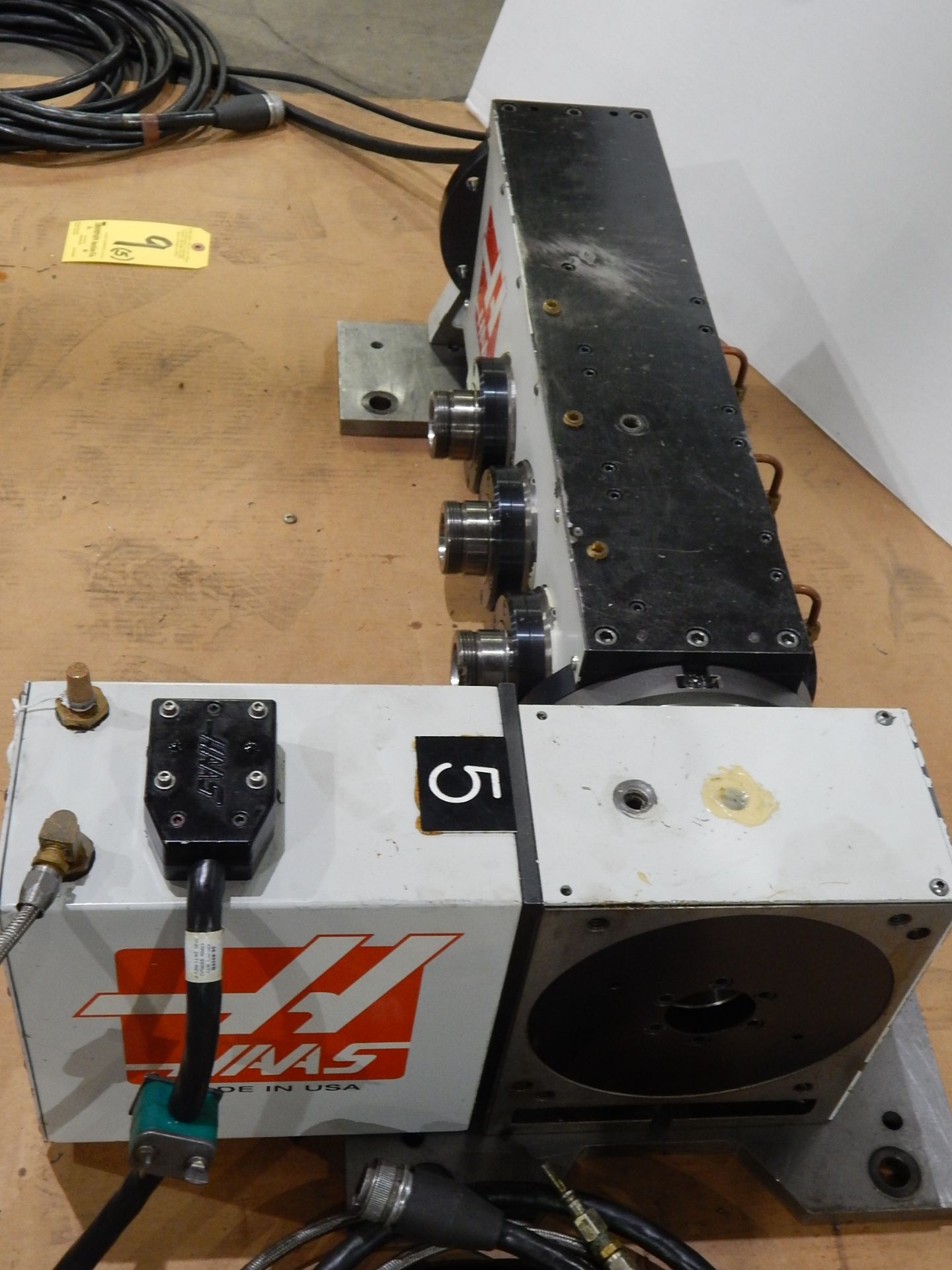 Haas TSC-3 CNC Indexer, s/n 900984A, 4 and 5 Axis, Haas 4th Axis Tilt Rotary Table and (3) Haas 5C - Image 5 of 6