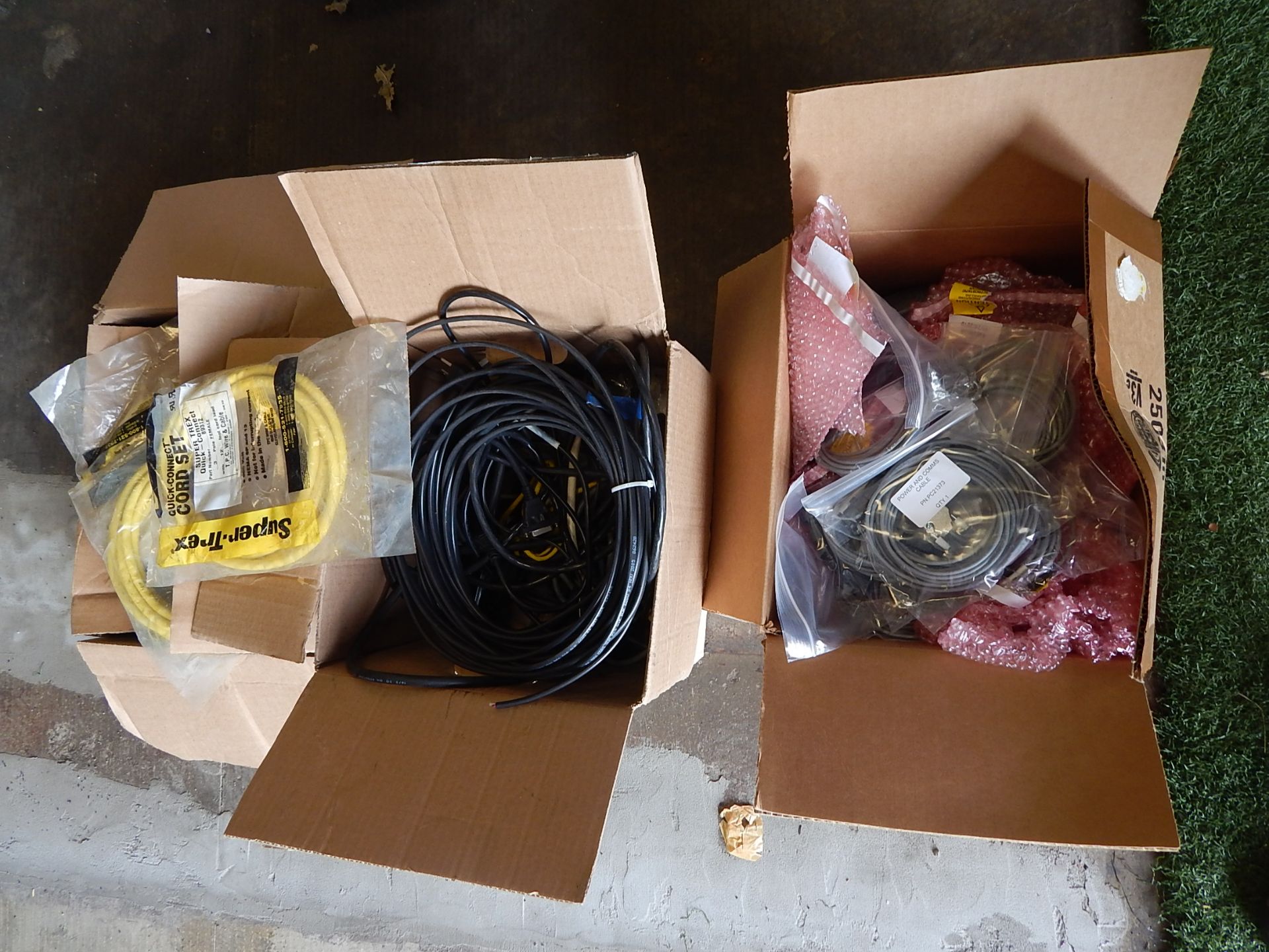 Lot, Quick Connect Cable and Miscellaneous Cable