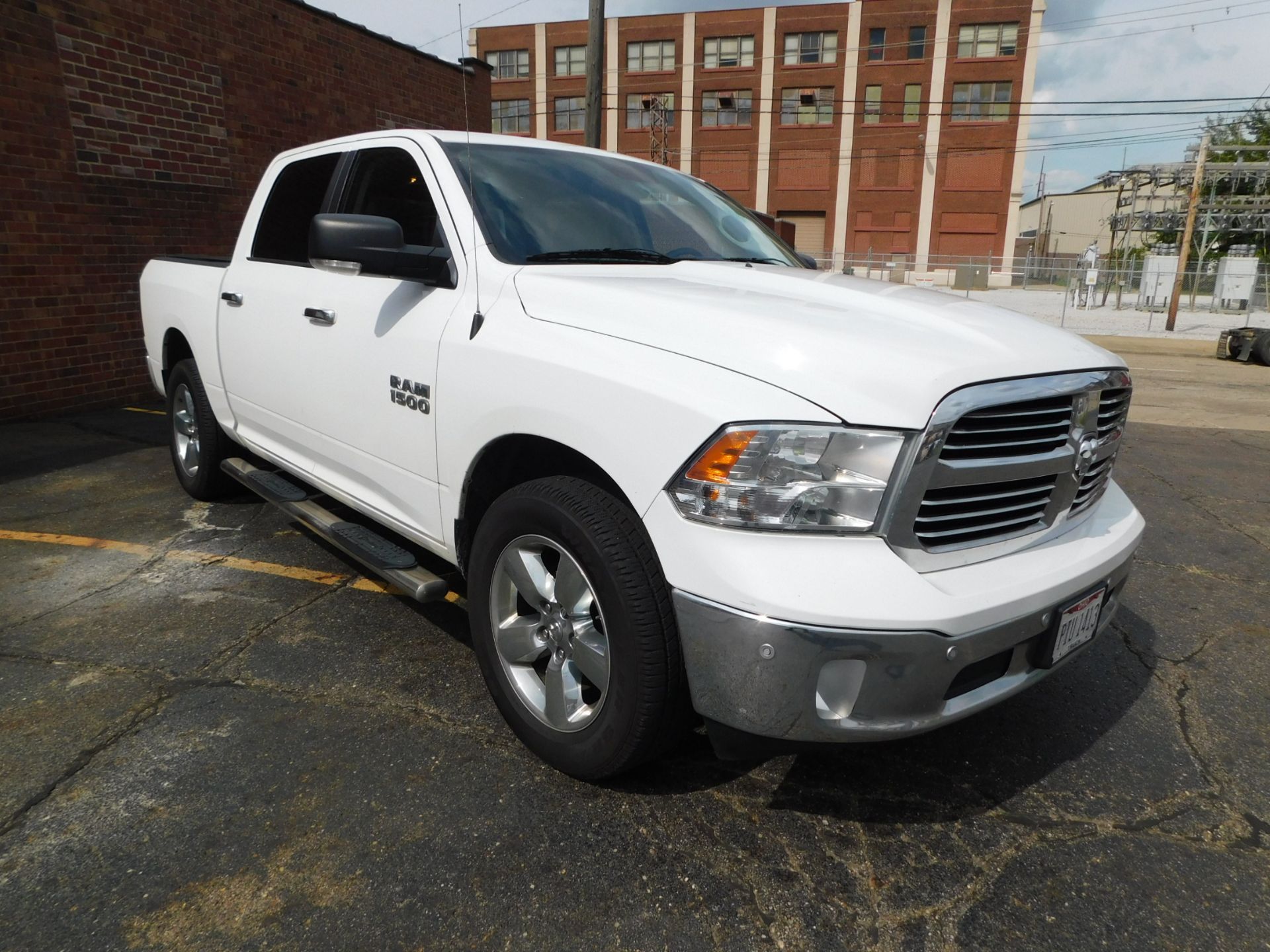 2014 Dodge Ram 1500 Pickup VIN 1C6RR7LG0ES306150, Crew Cab, 4 WD, Automatic, Cruise Control, PW, PL,