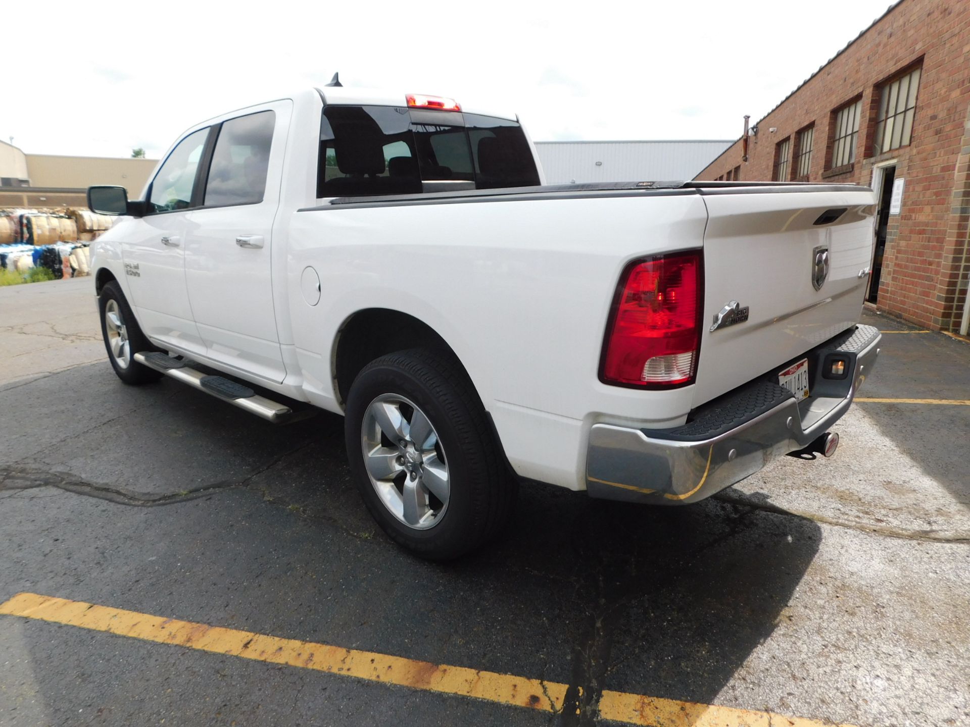 2014 Dodge Ram 1500 Pickup VIN 1C6RR7LG0ES306150, Crew Cab, 4 WD, Automatic, Cruise Control, PW, PL, - Image 5 of 33