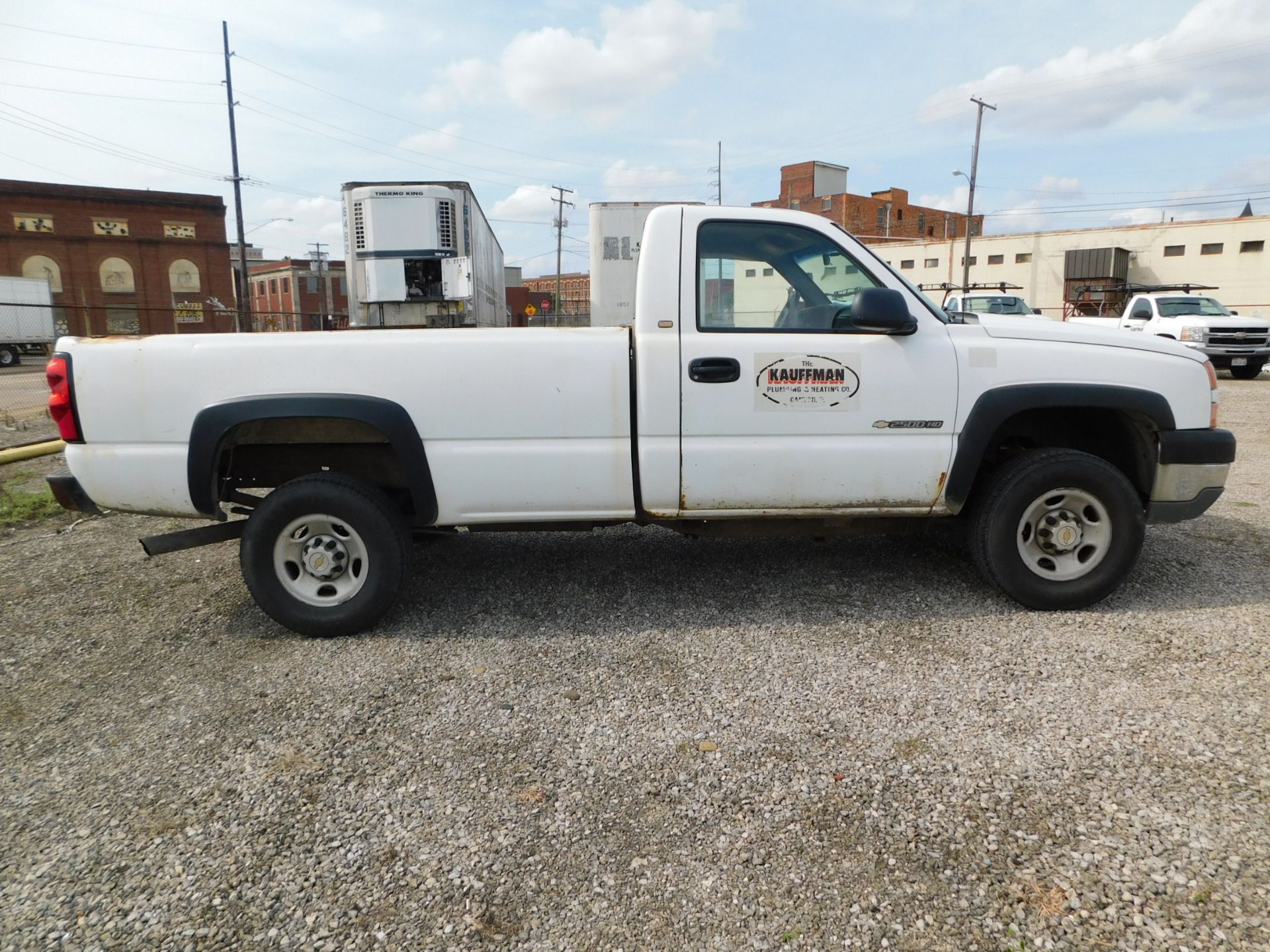 2006 Chevrolet Silverado 2500 HD Pickup, VIN 1GCHC24U45E198675, Regular Cab, Automatic, Cruise - Image 8 of 40