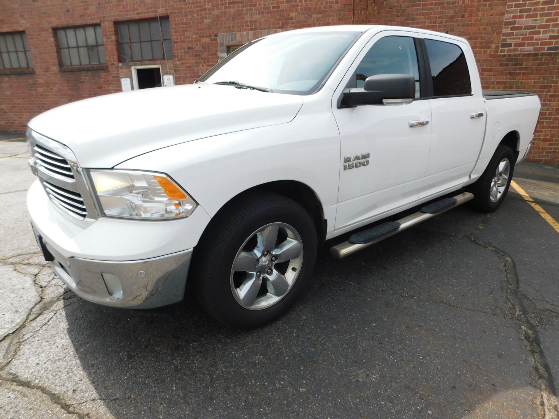 2014 Dodge Ram 1500 Pickup VIN 1C6RR7LG0ES306150, Crew Cab, 4 WD, Automatic, Cruise Control, PW, PL, - Image 3 of 33