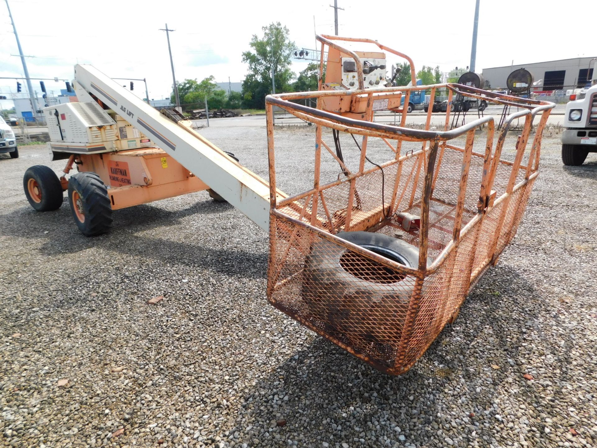 JLG Model 40H Boom Lift, SN 005406-0300017691, New in 1993, 2 WD, 40' Max Platform Height, 1,000 lb.