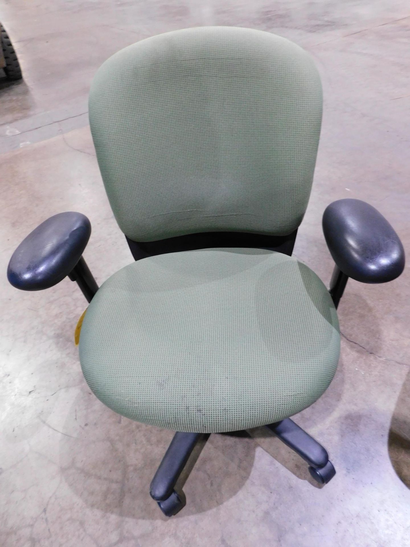 (7) Office Chairs - Image 7 of 8
