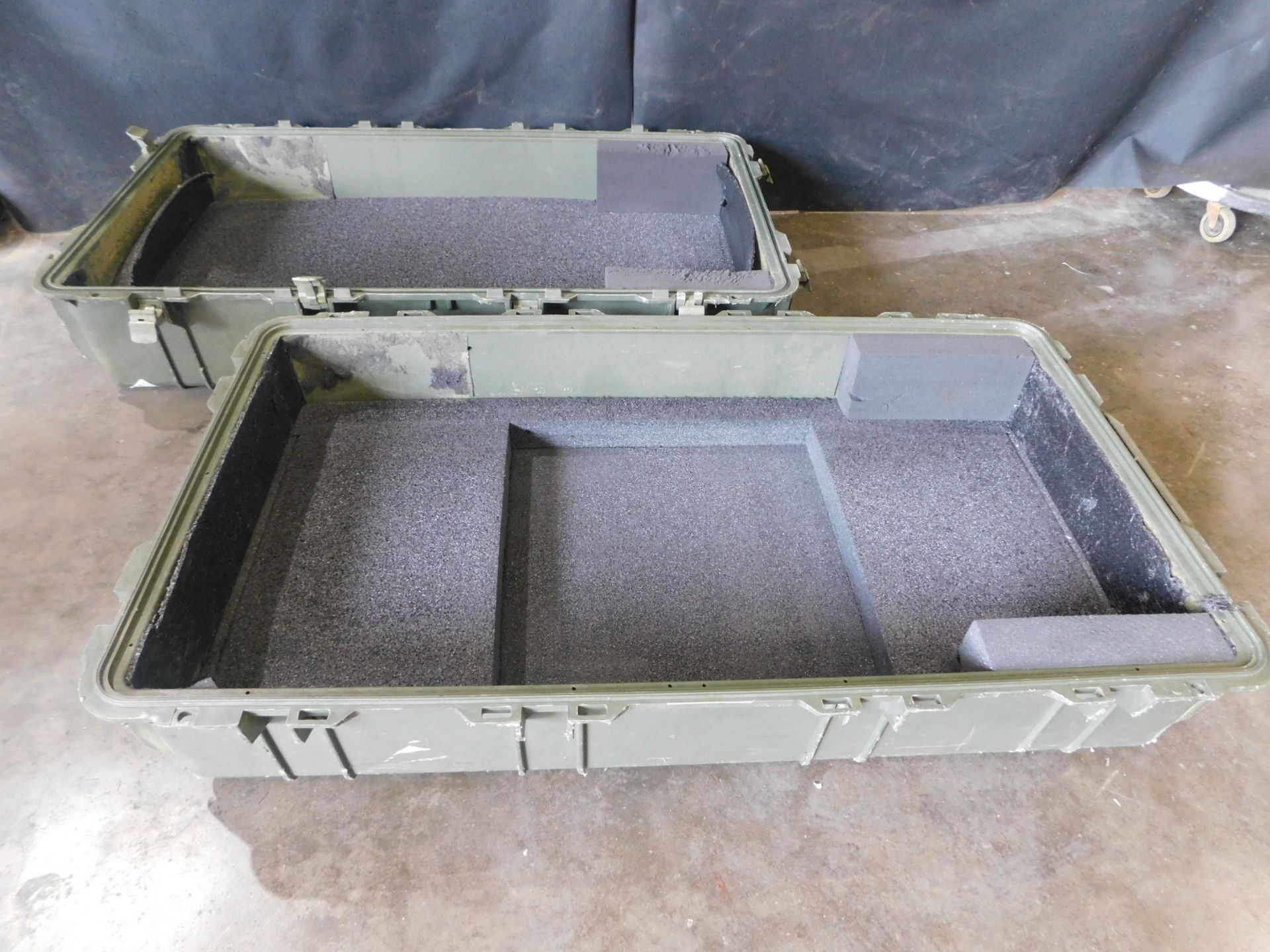 Pelican Model 1780 Transport Case, Exterior: 45" x 25" x 16.5", Interior: 41" x 21.5" x 14.5" - Image 2 of 5