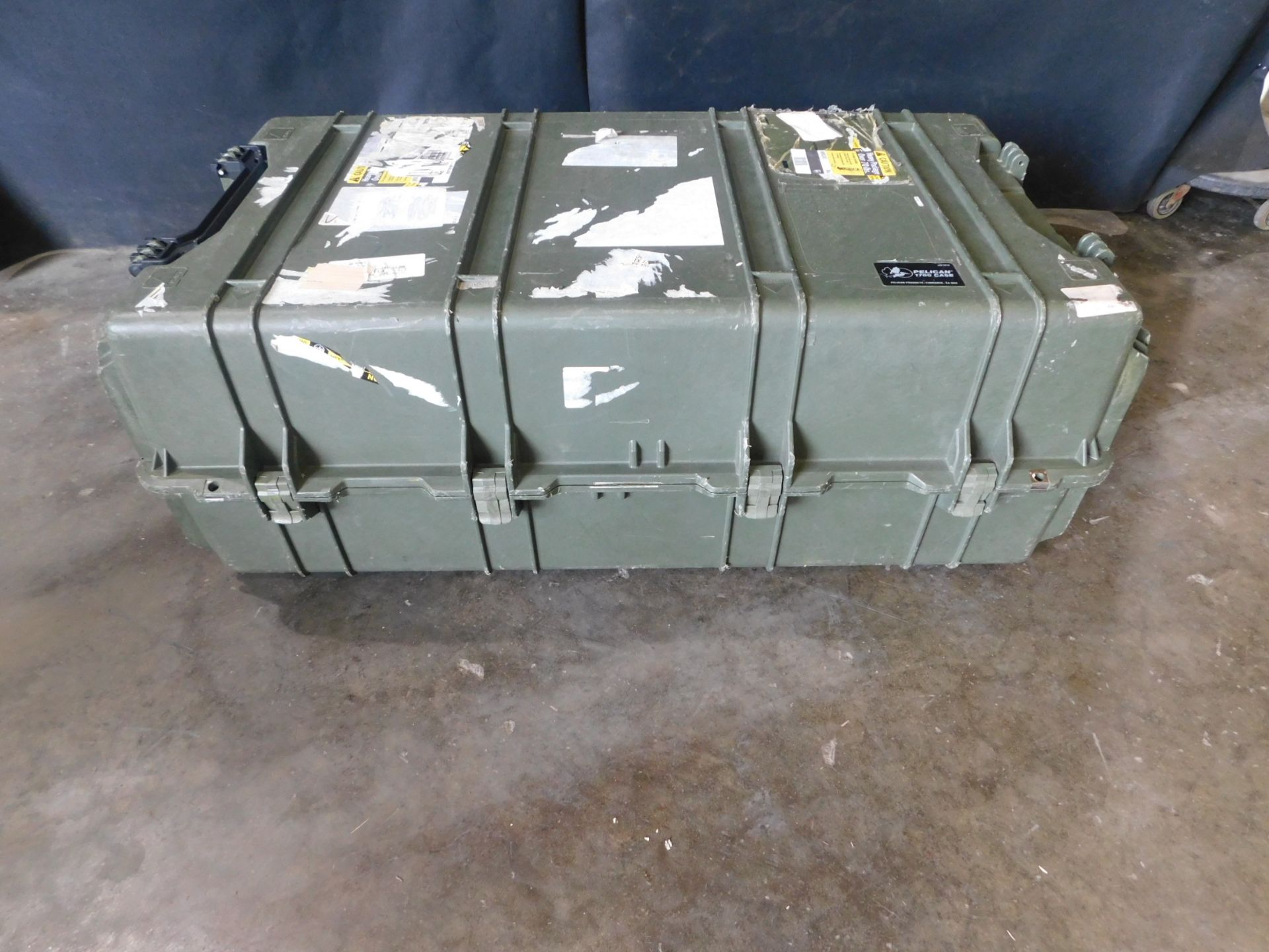 Pelican Model 1780 Transport Case, Exterior: 45" x 25" x 16.5", Interior: 41" x 21.5" x 14.5"