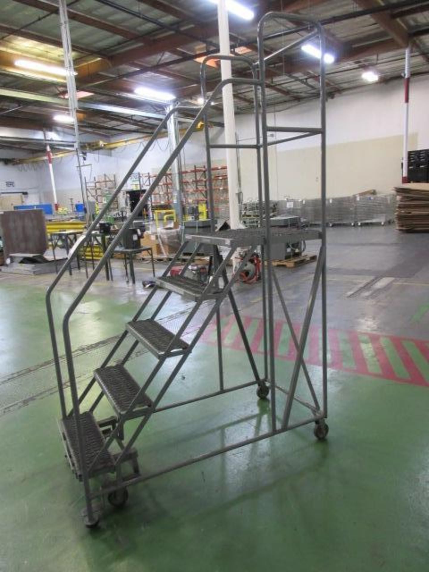 5 Step Rolling Work Platform Ladder - Image 4 of 4