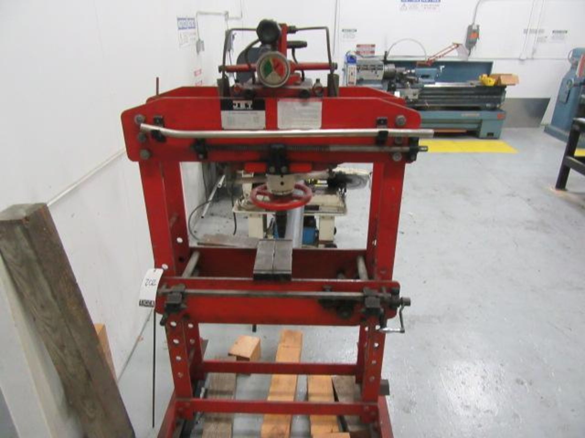 35 Ton Hydraulic Press - Image 2 of 4