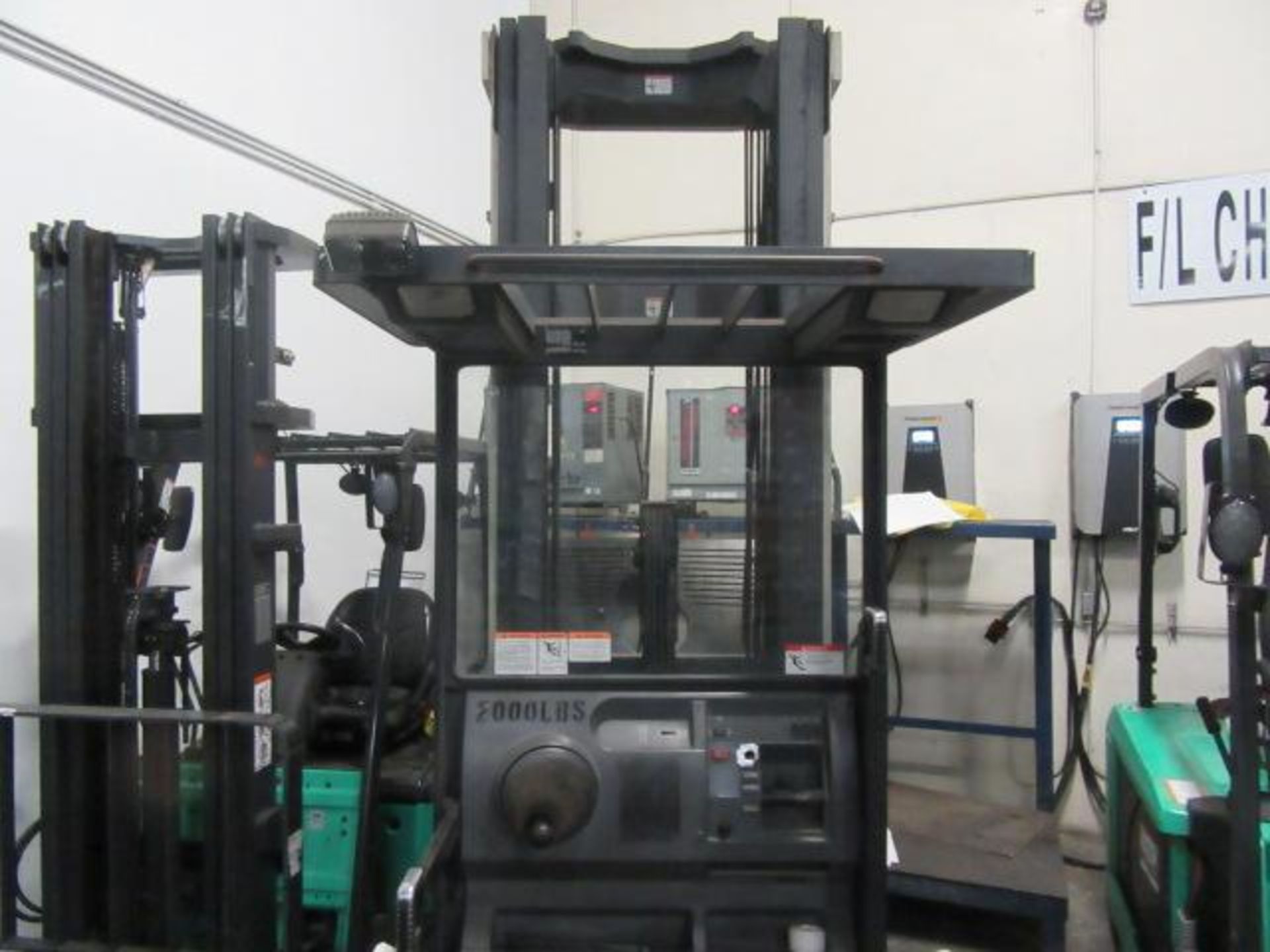 Crown Reach Forklift - Image 3 of 6