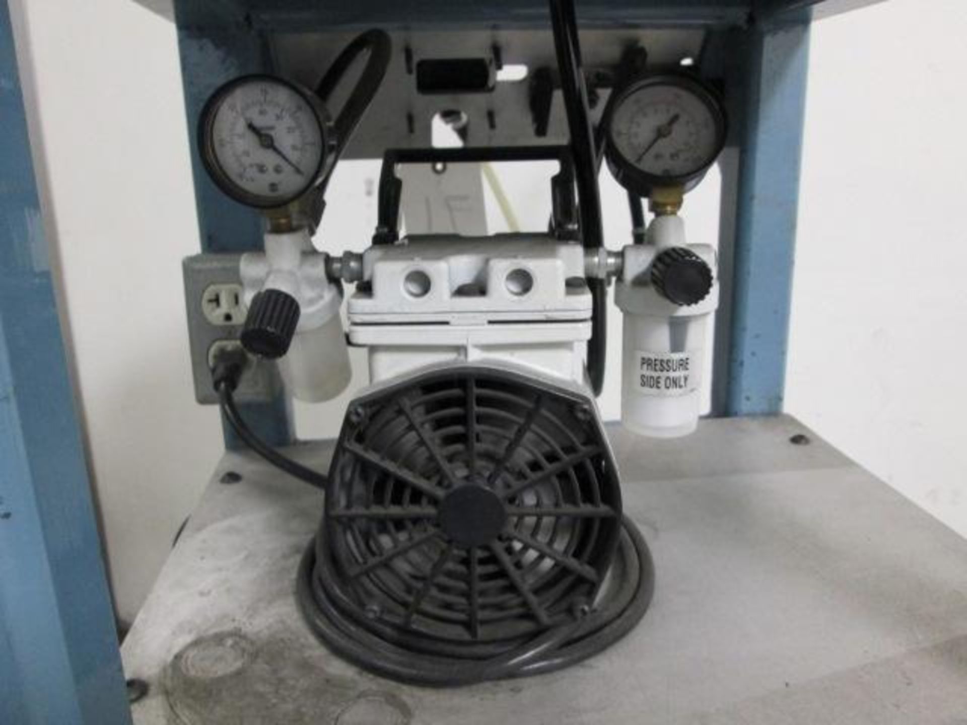 Q.C. Dept. Vacuum Tester - Image 5 of 6