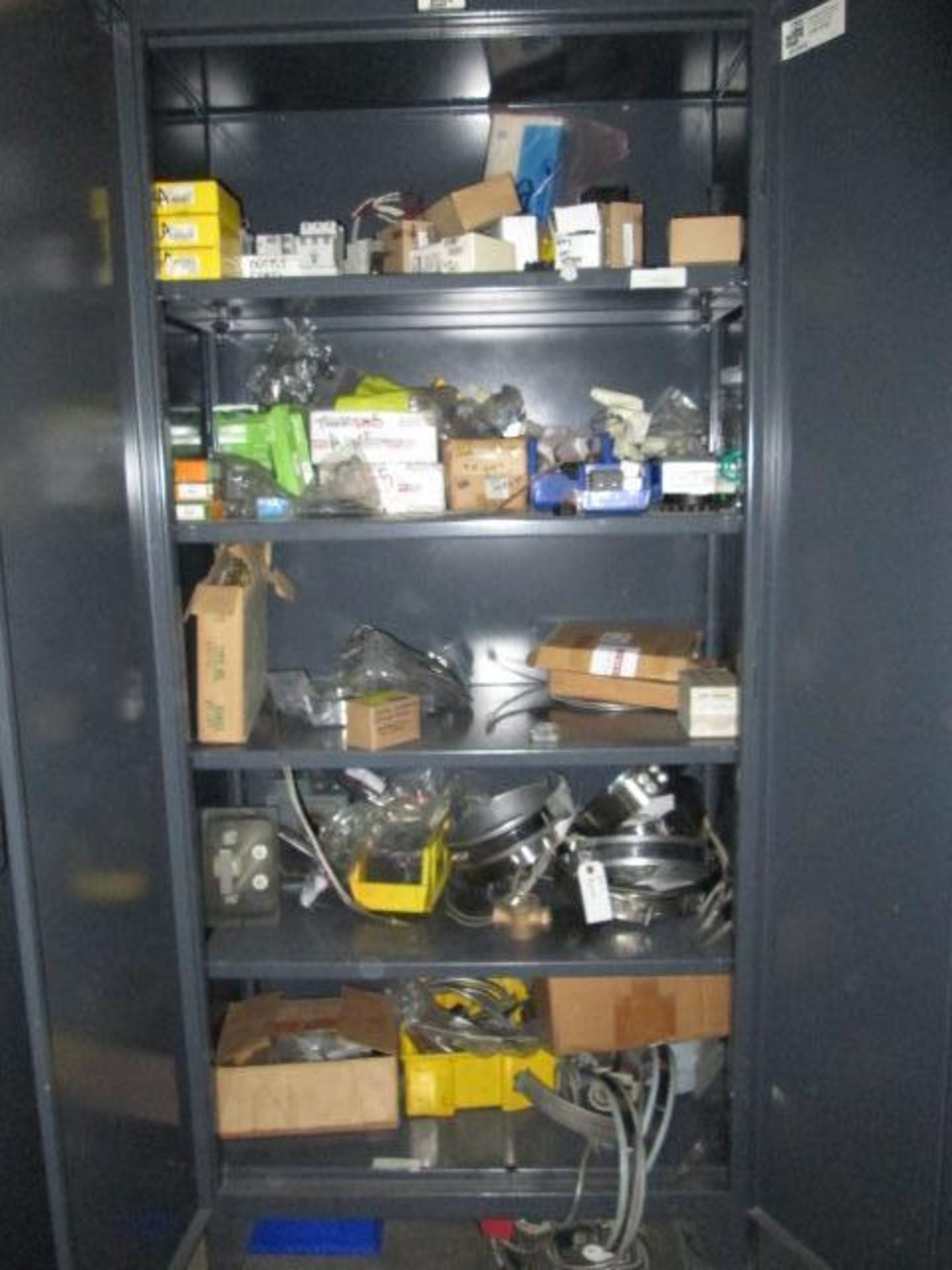 Parts w/Cabinets - Image 10 of 13