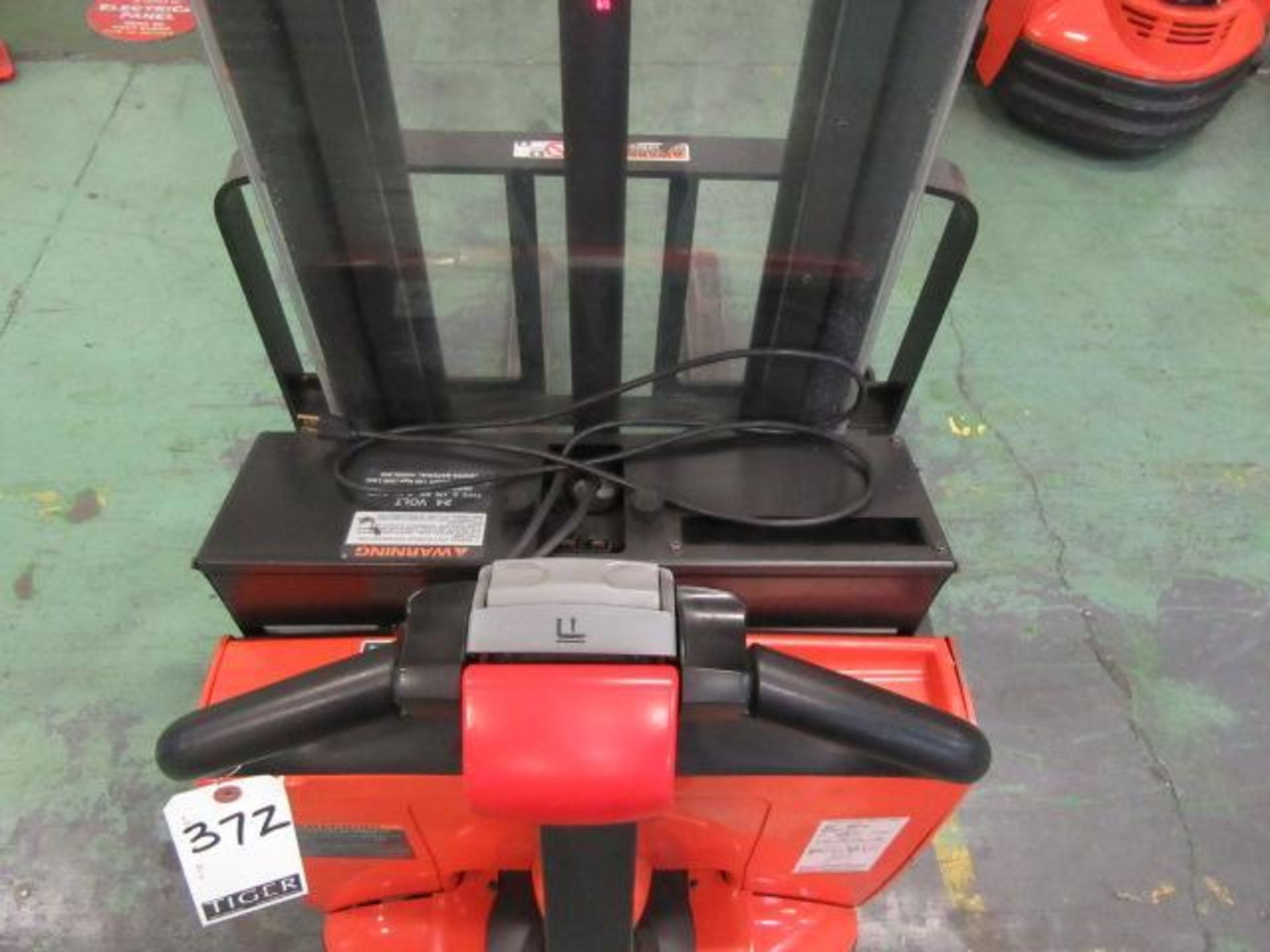 Electric Hand Forklift Truck - Image 4 of 7