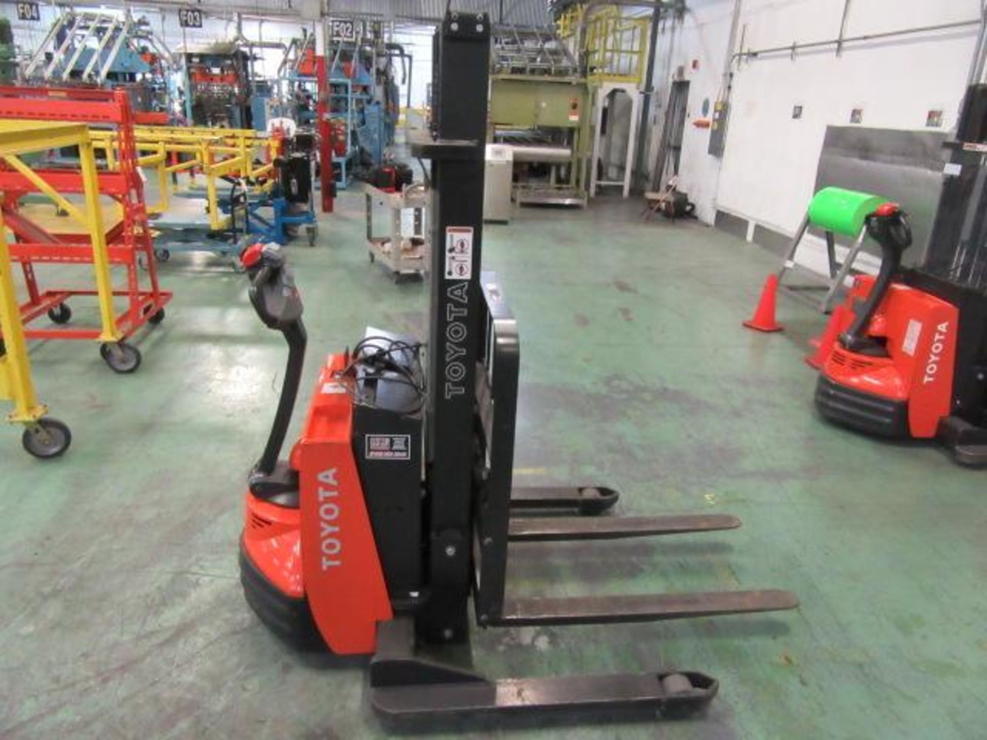 Electric Hand Forklift Truck