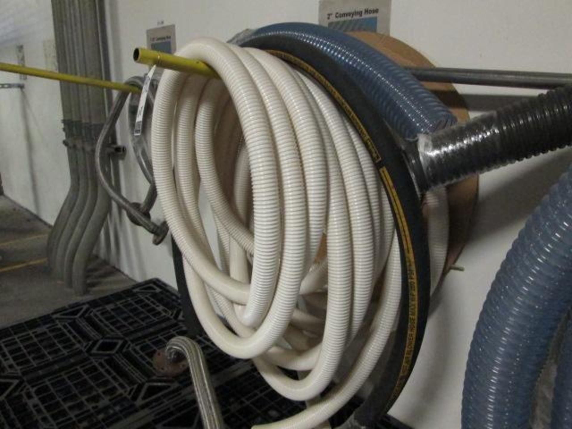 Conveying Hoses - Image 3 of 8