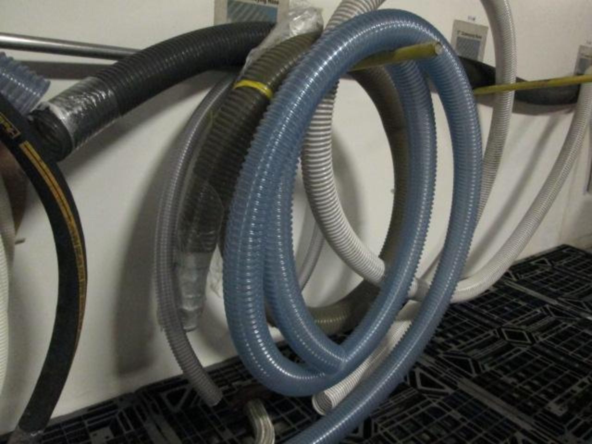 Conveying Hoses - Image 2 of 8