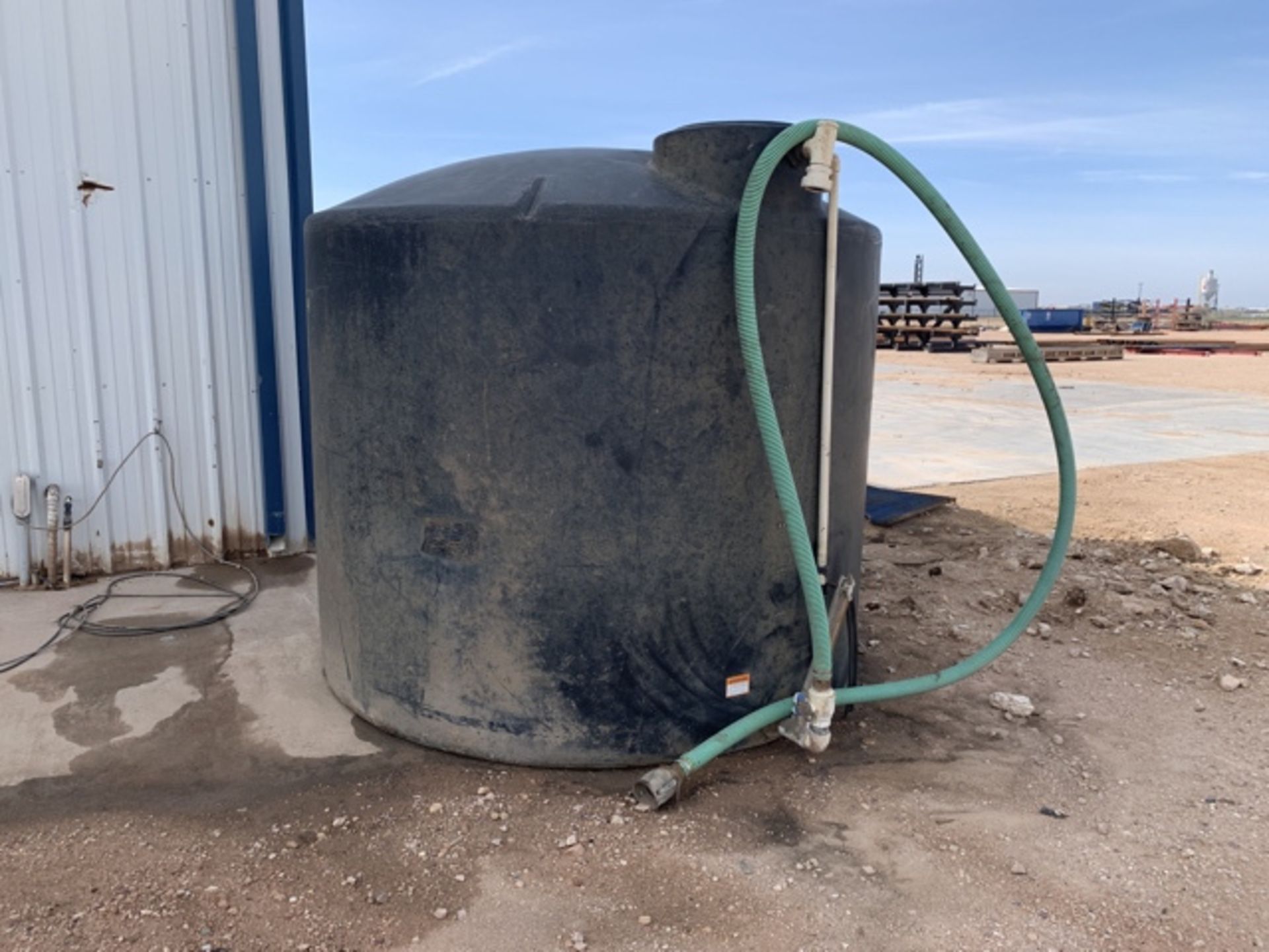 Water Tanks - Image 2 of 3