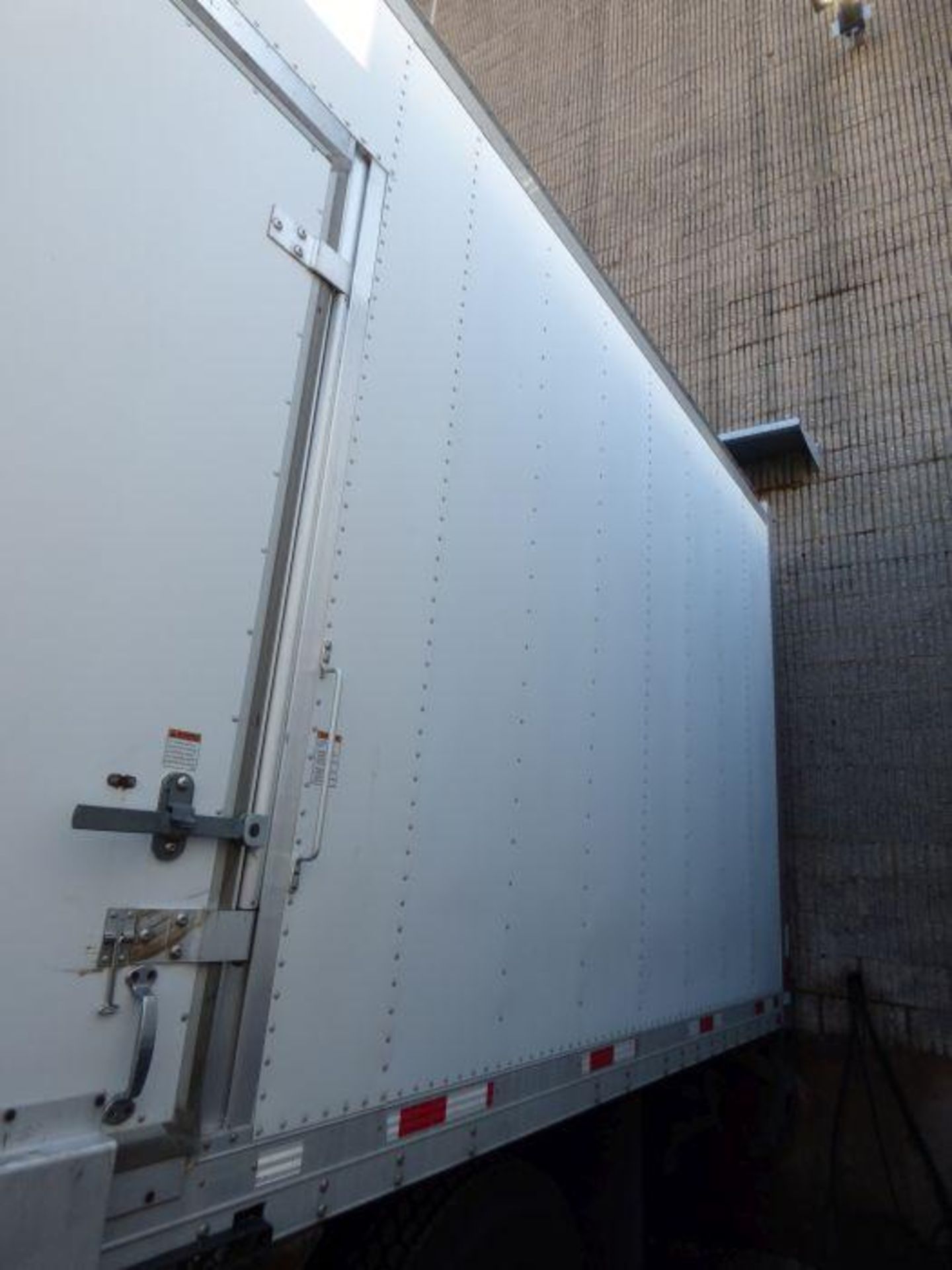 2014 Freightliner Refrigerated Box Truck - Image 10 of 30