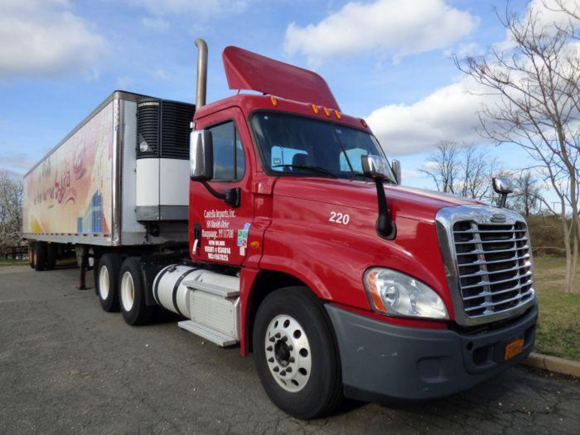 2013 Freightliner Cascadia 125 Semi Truck - Image 6 of 14