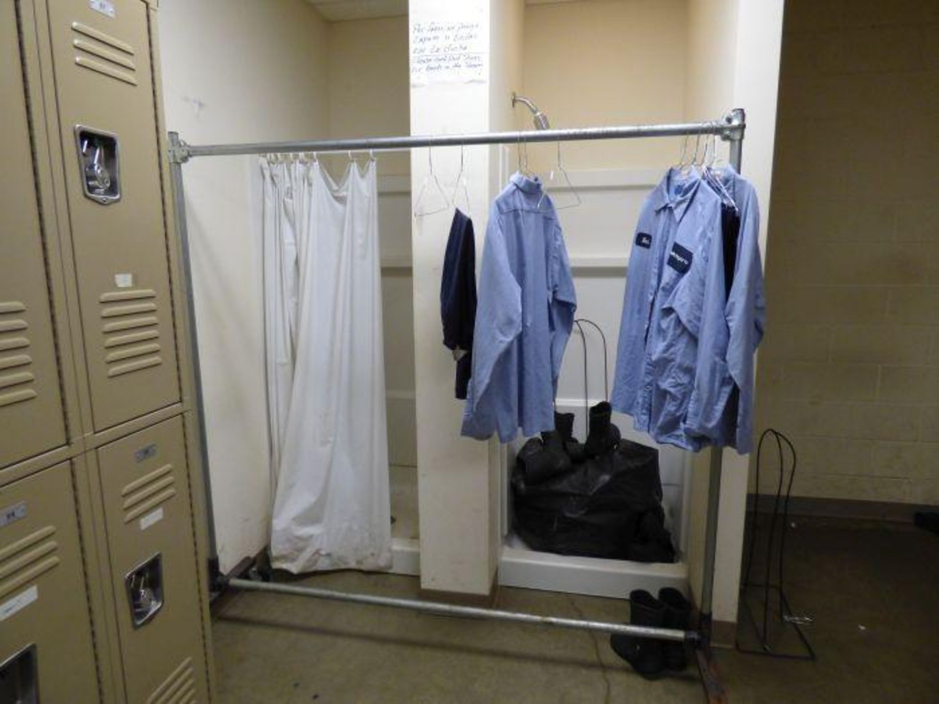 Contents Womens Locker Room - Image 6 of 6