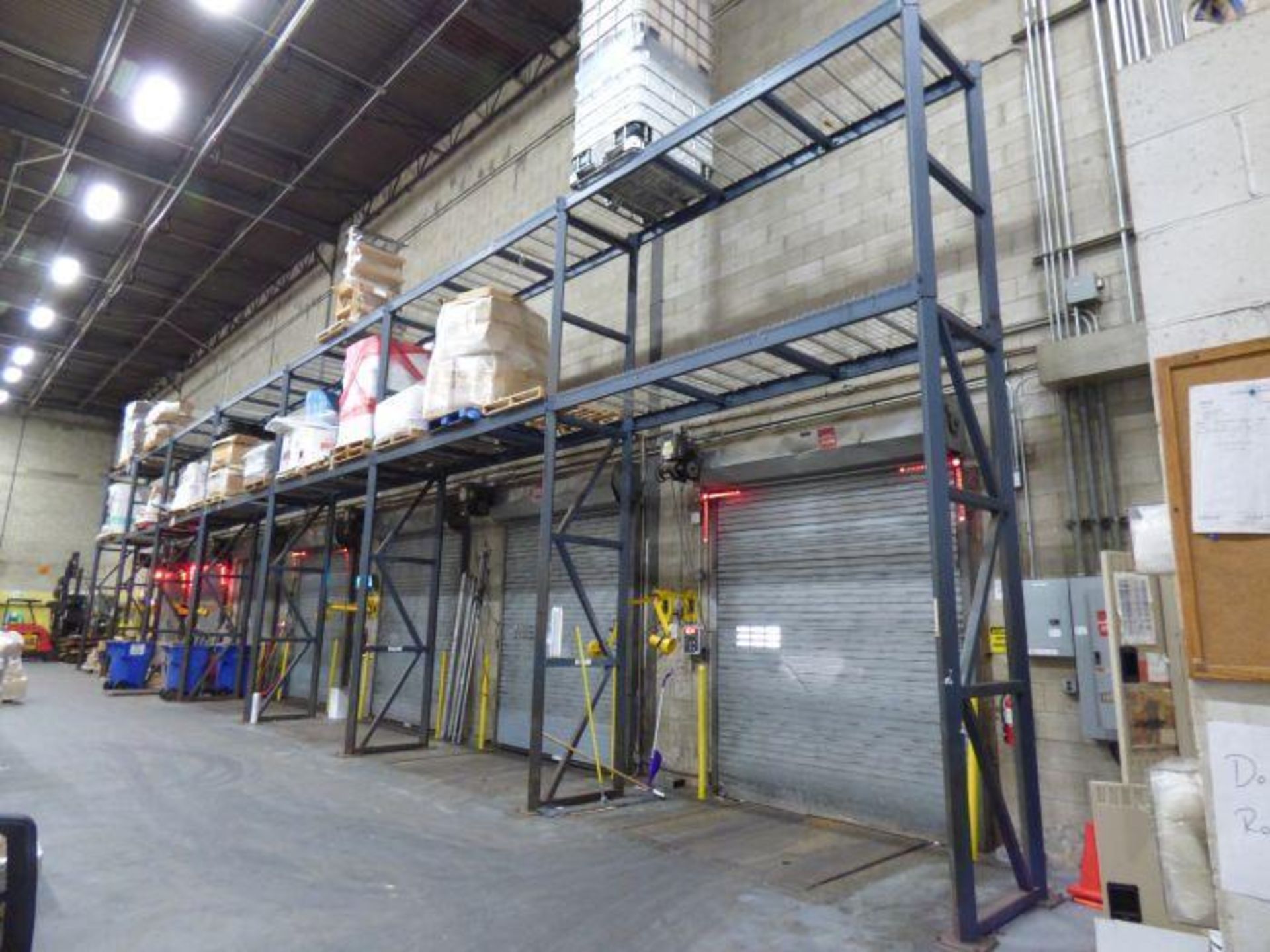Lot Drive-in Pallet Racking
