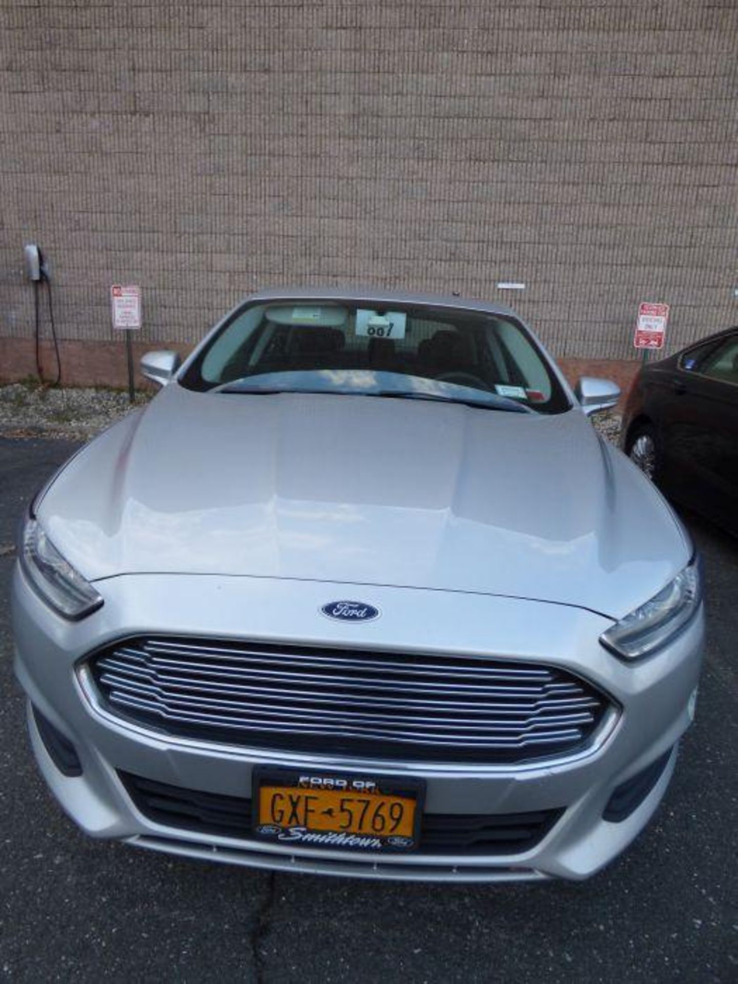 2015 Grey Ford Fusion SE Hybrid - Image 2 of 23