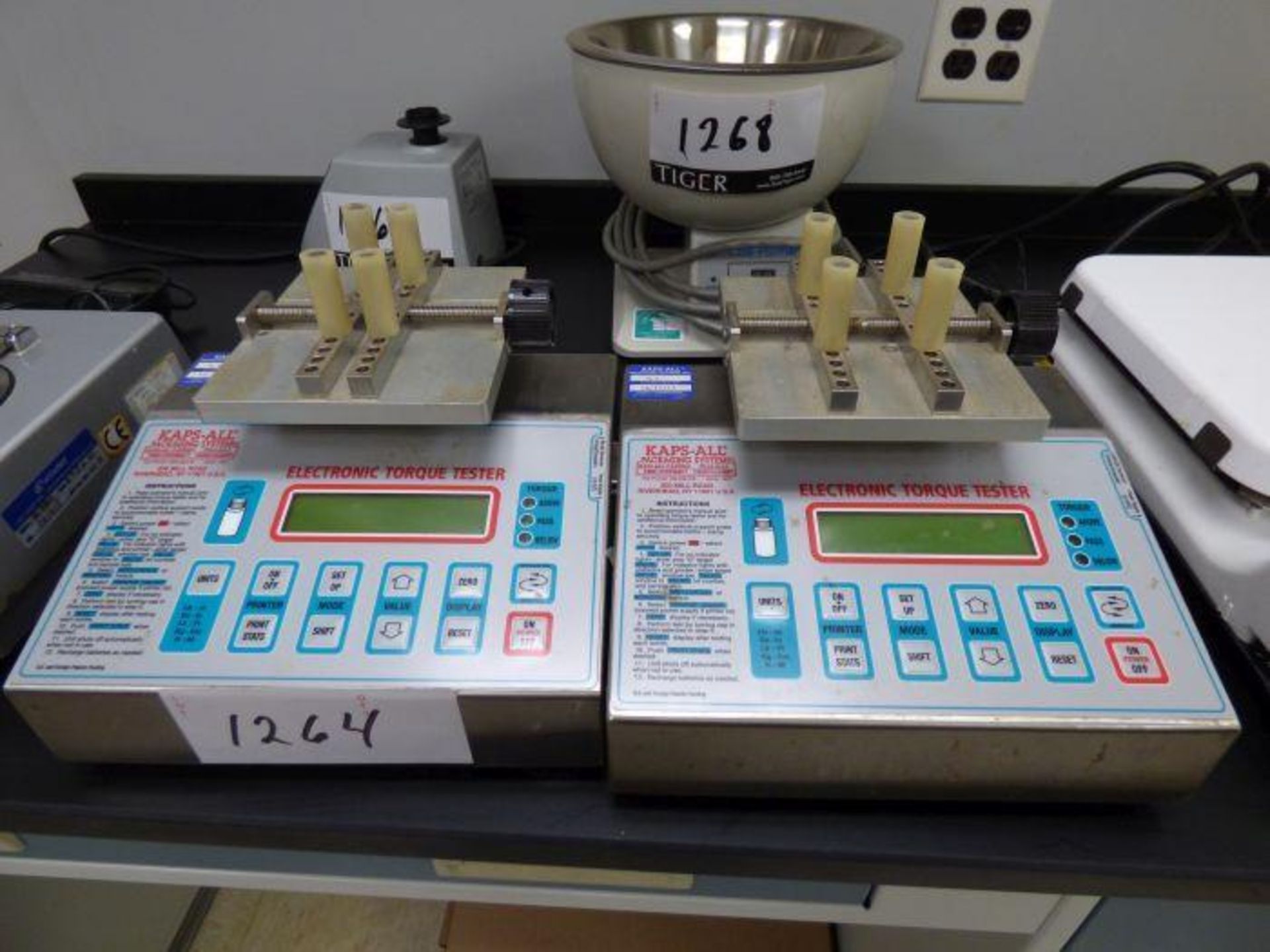 Kaps-All Packaging Systems Bench Torque Meters