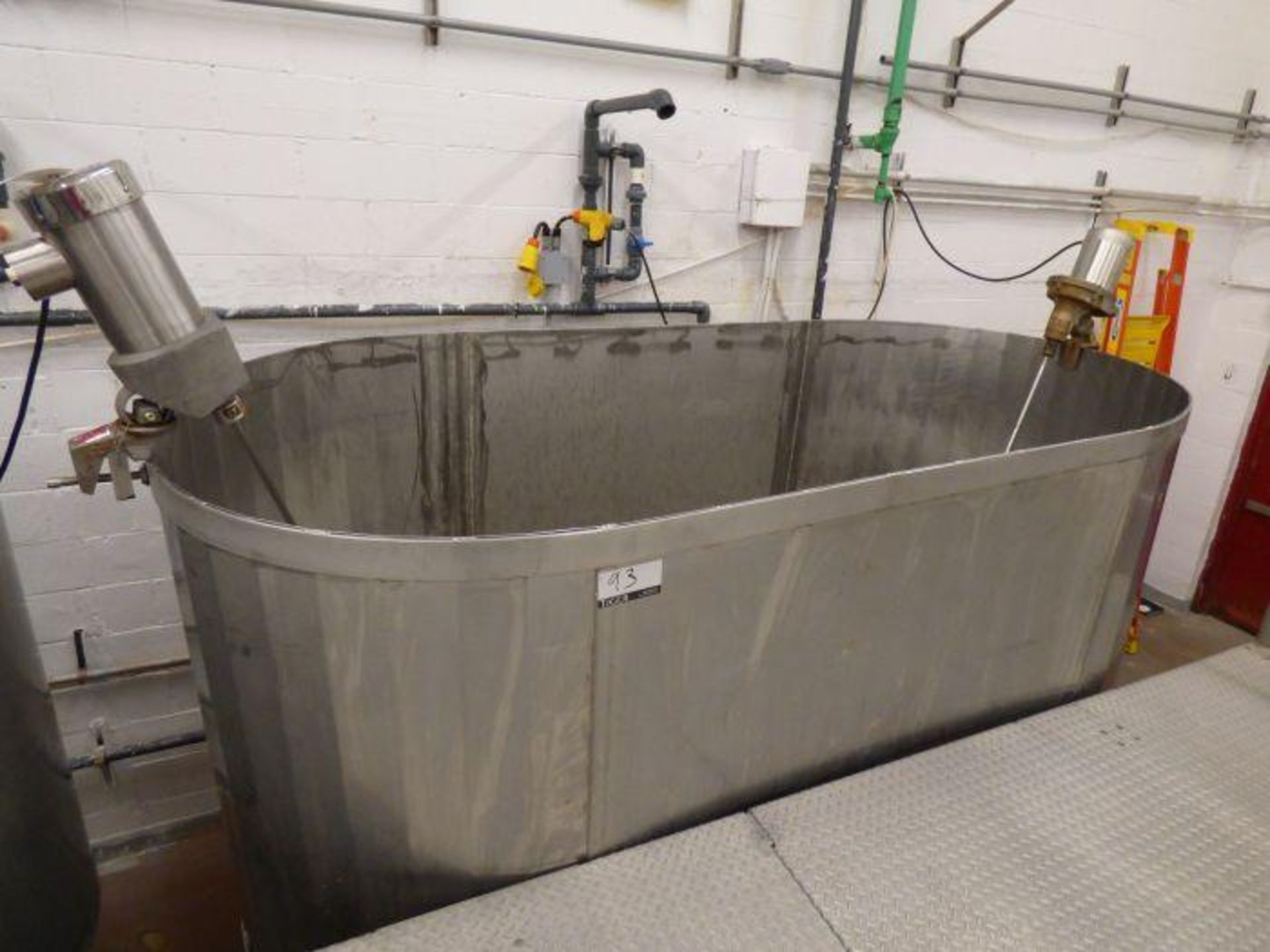 Stainless Steel Single Wall Open Top Mix Tank with Mixers - Image 2 of 11