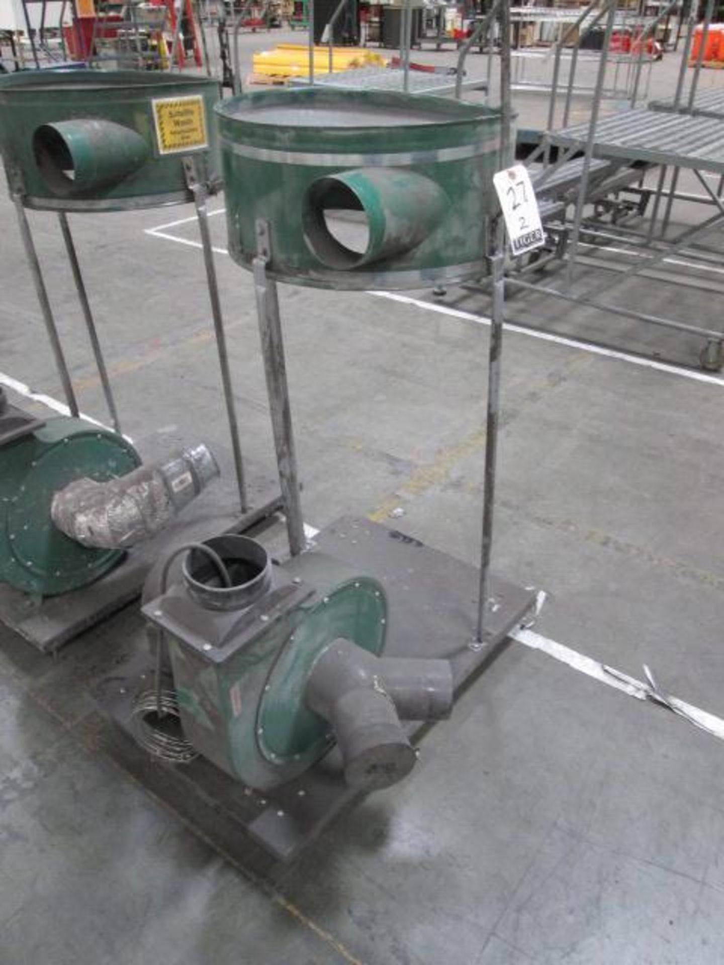 Central Machinery Dust Collectors - Image 2 of 4
