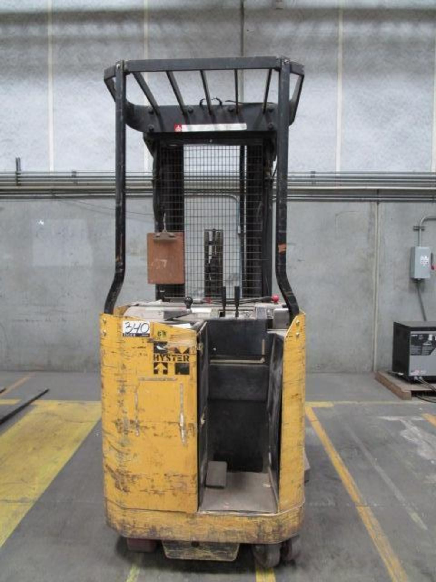 Hyster Electric Lift Truck - Image 4 of 6