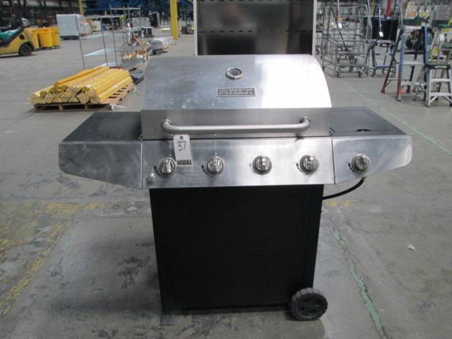 Master Forge Gas Grill - Image 2 of 5