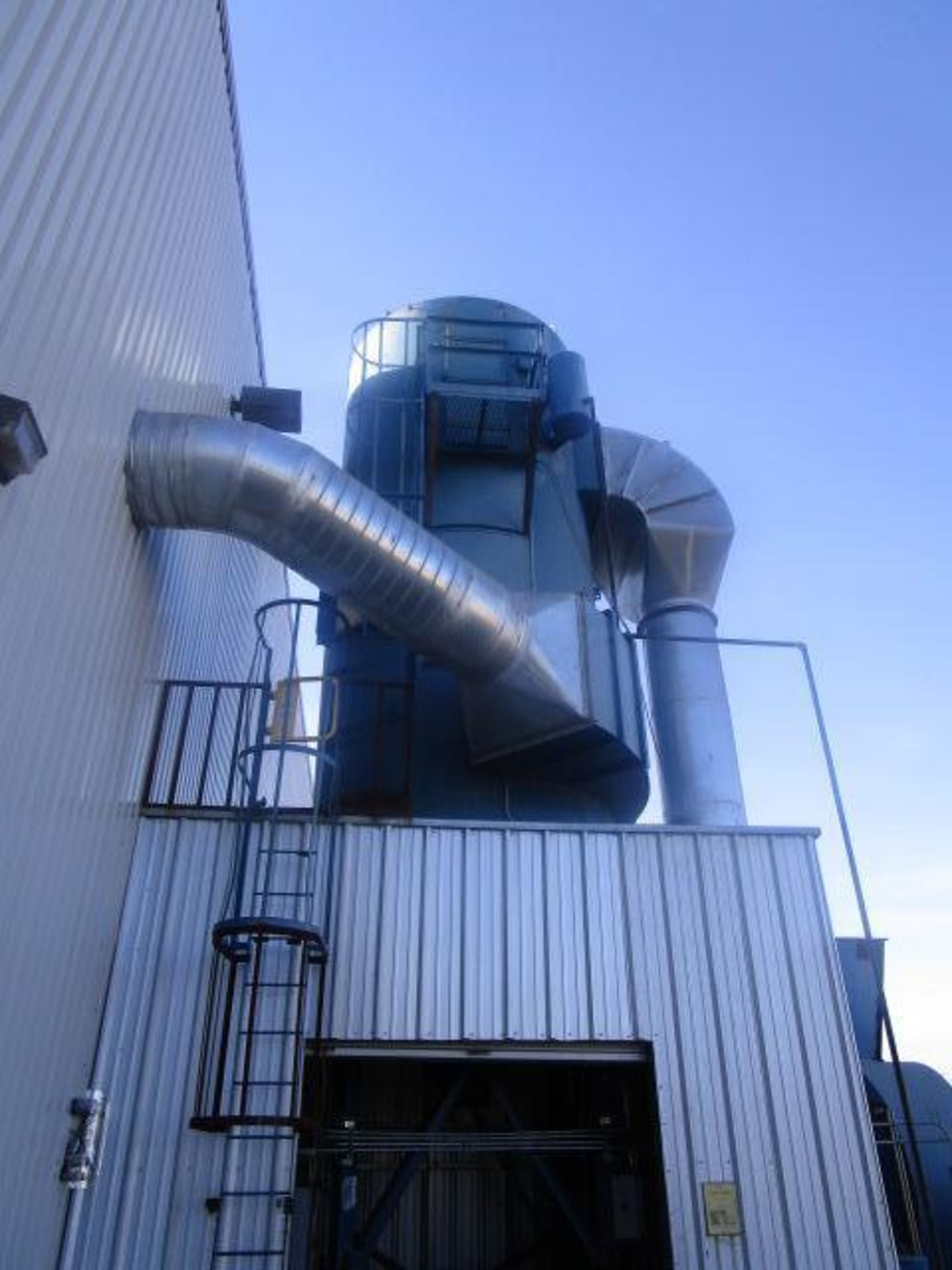 30' Vertical Baghouse w/Blower - Image 2 of 6