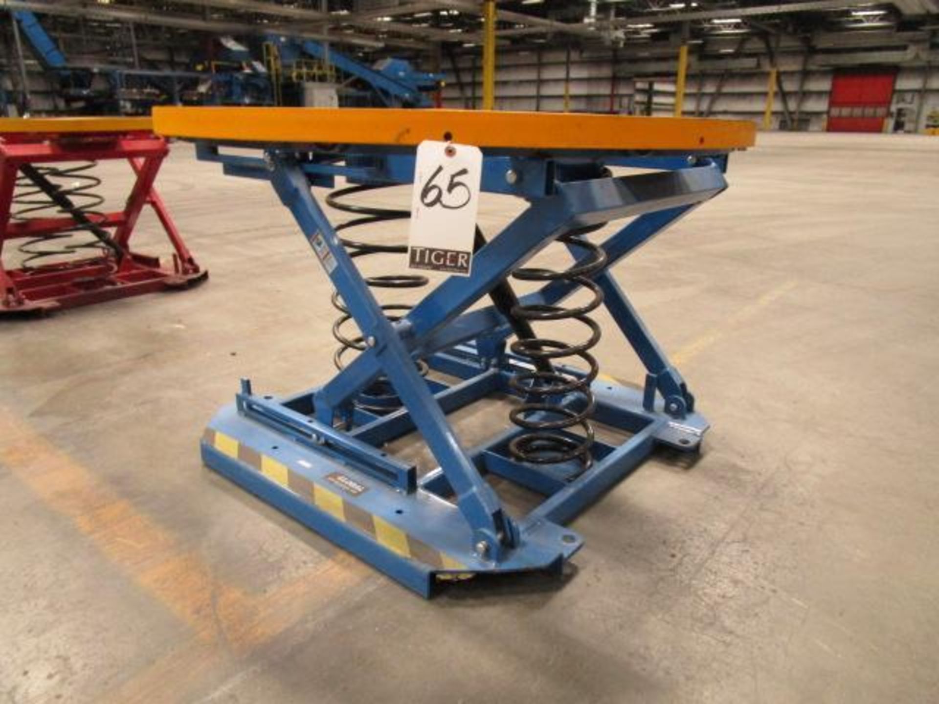 Global Industrial Pallet Carousel Skid Positioner - Image 3 of 3