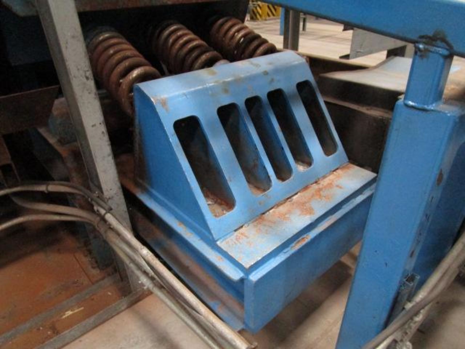 Lewco Outfeed Conveyer - Image 8 of 9