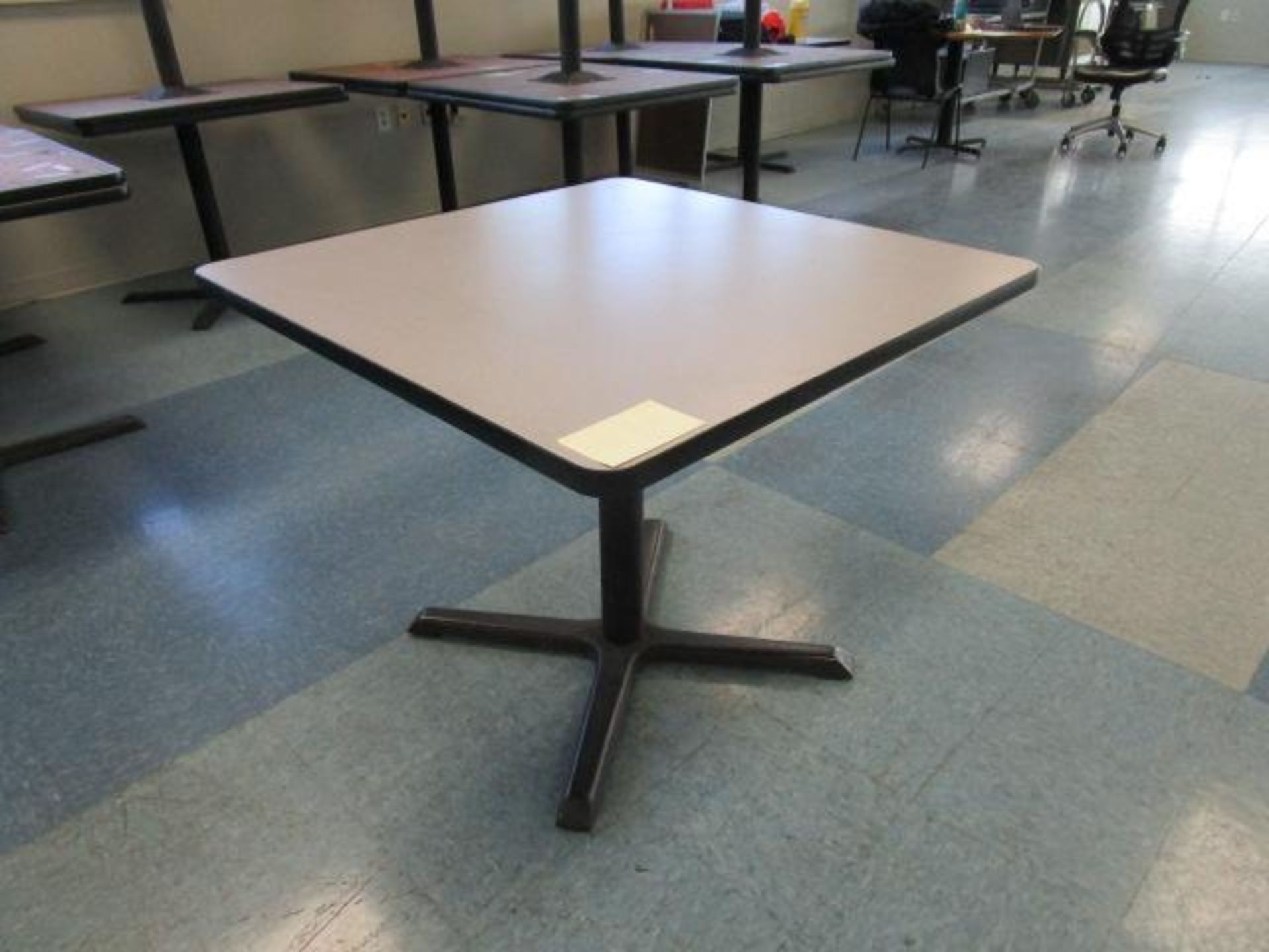 Table w/Chairs - Image 6 of 7